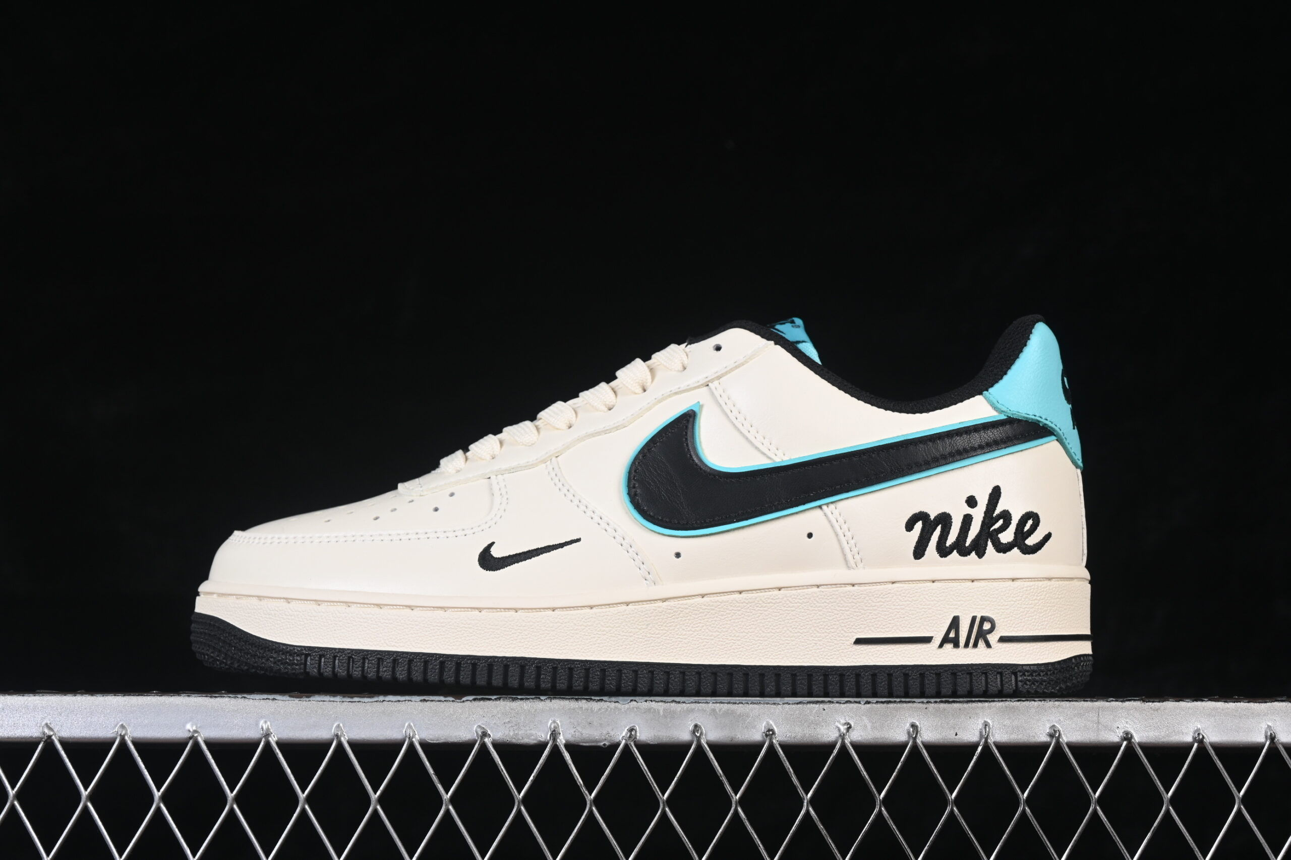 Nike Air Force 1'07 Low White Air Force 1 Low Top Casual Skate Shoes NH0601-583