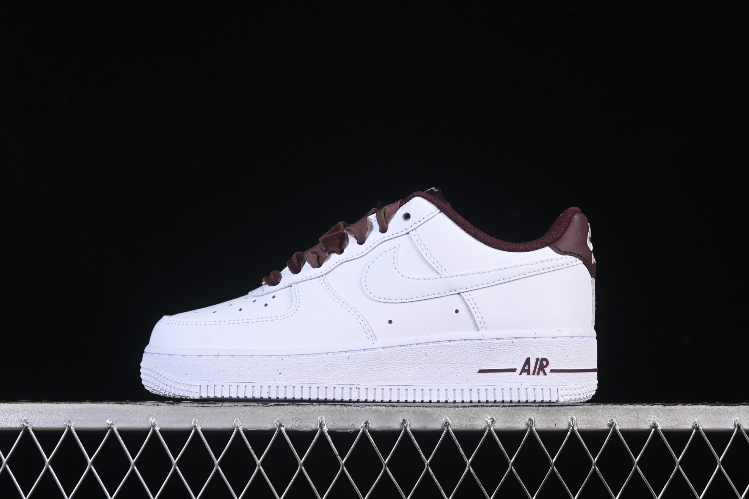 Nike Air Force 1'07 Low Air Force 1 Low Top Casual Skate Shoes HV4403-600