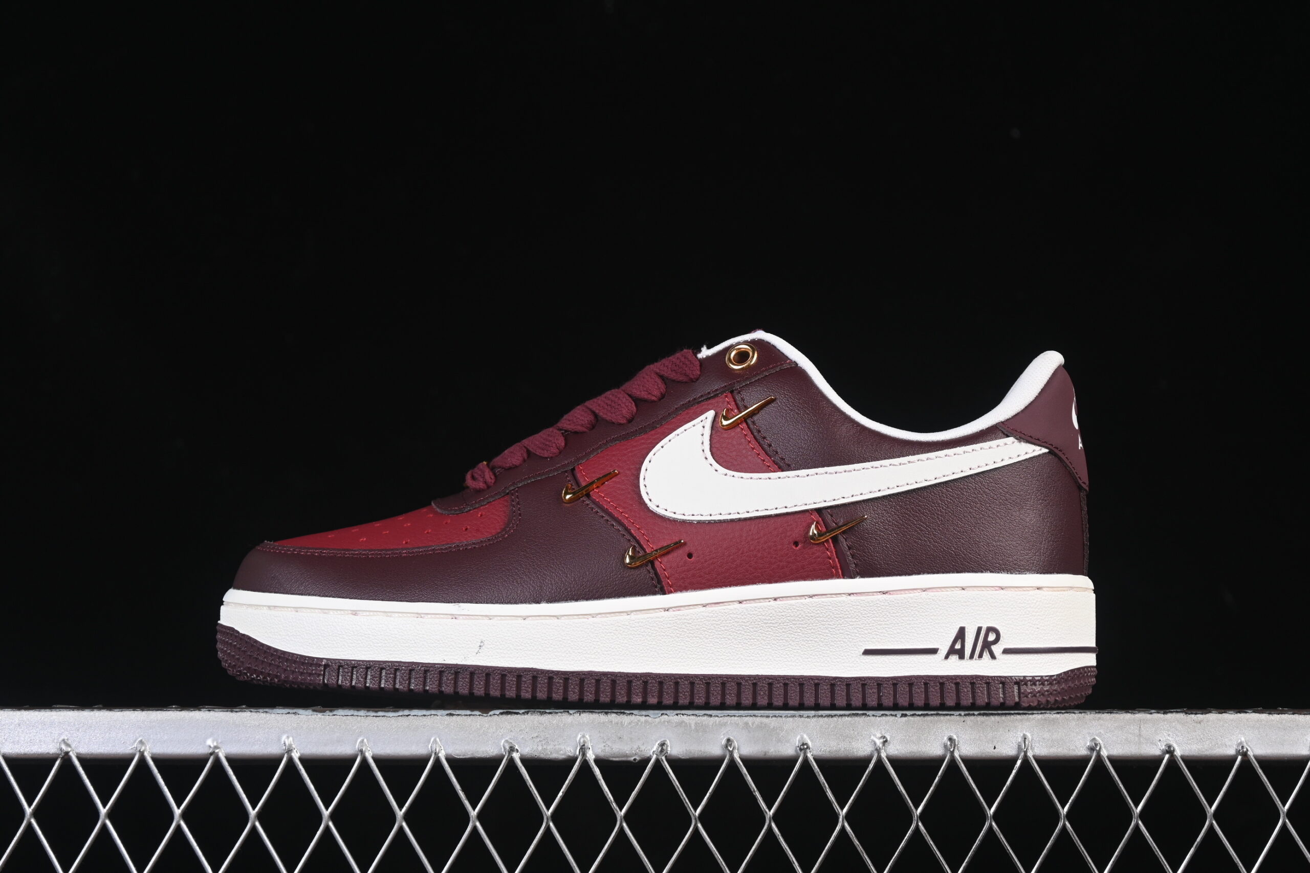 Nike Air Force 1'07 Low Air Force 1 Low Top Casual Skate Shoes IR0485-611