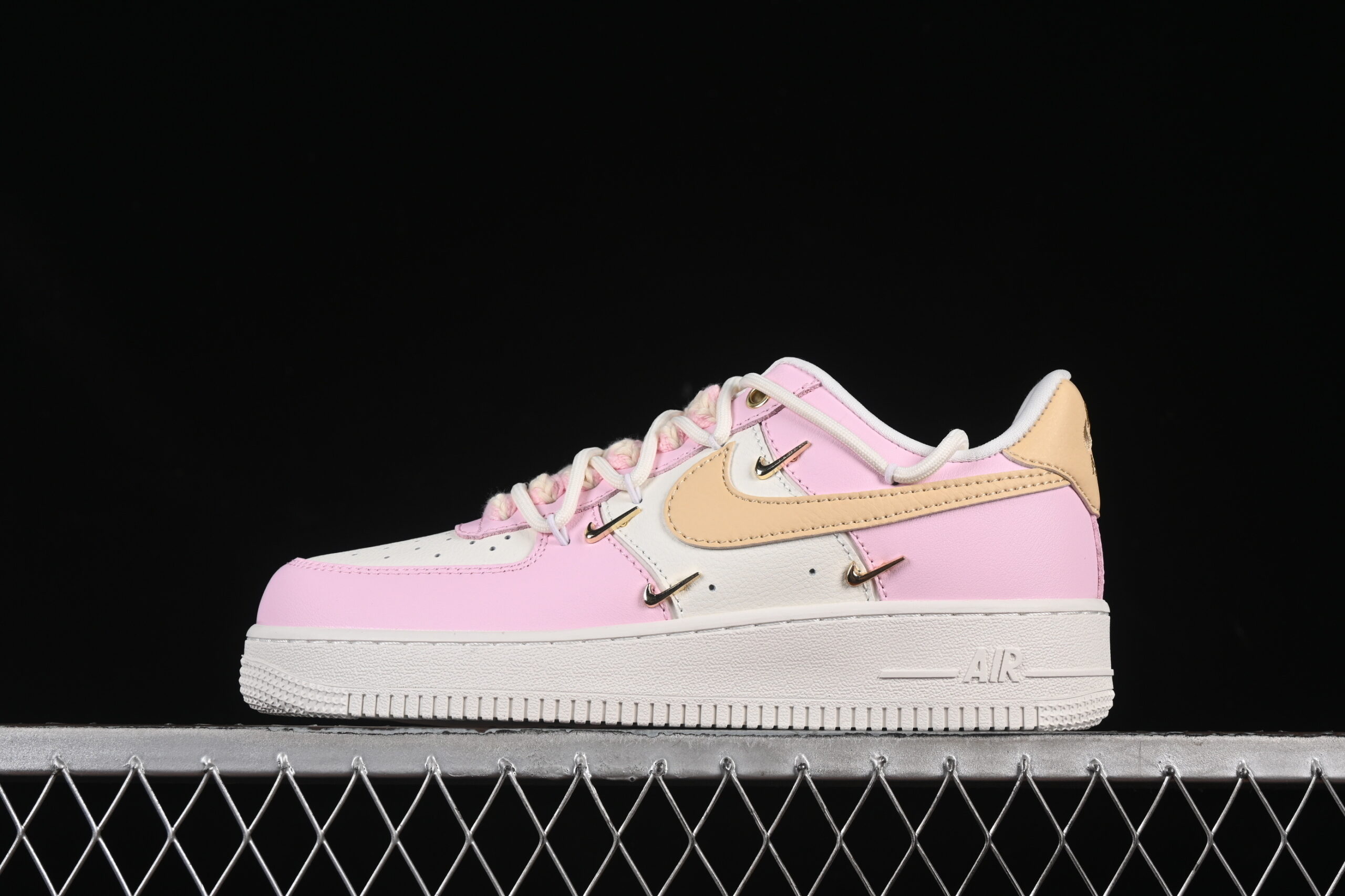 Nike Air Force 1'07 Low Pink Air Force 1 Low Top Casual Skate Shoes ZB2574-600