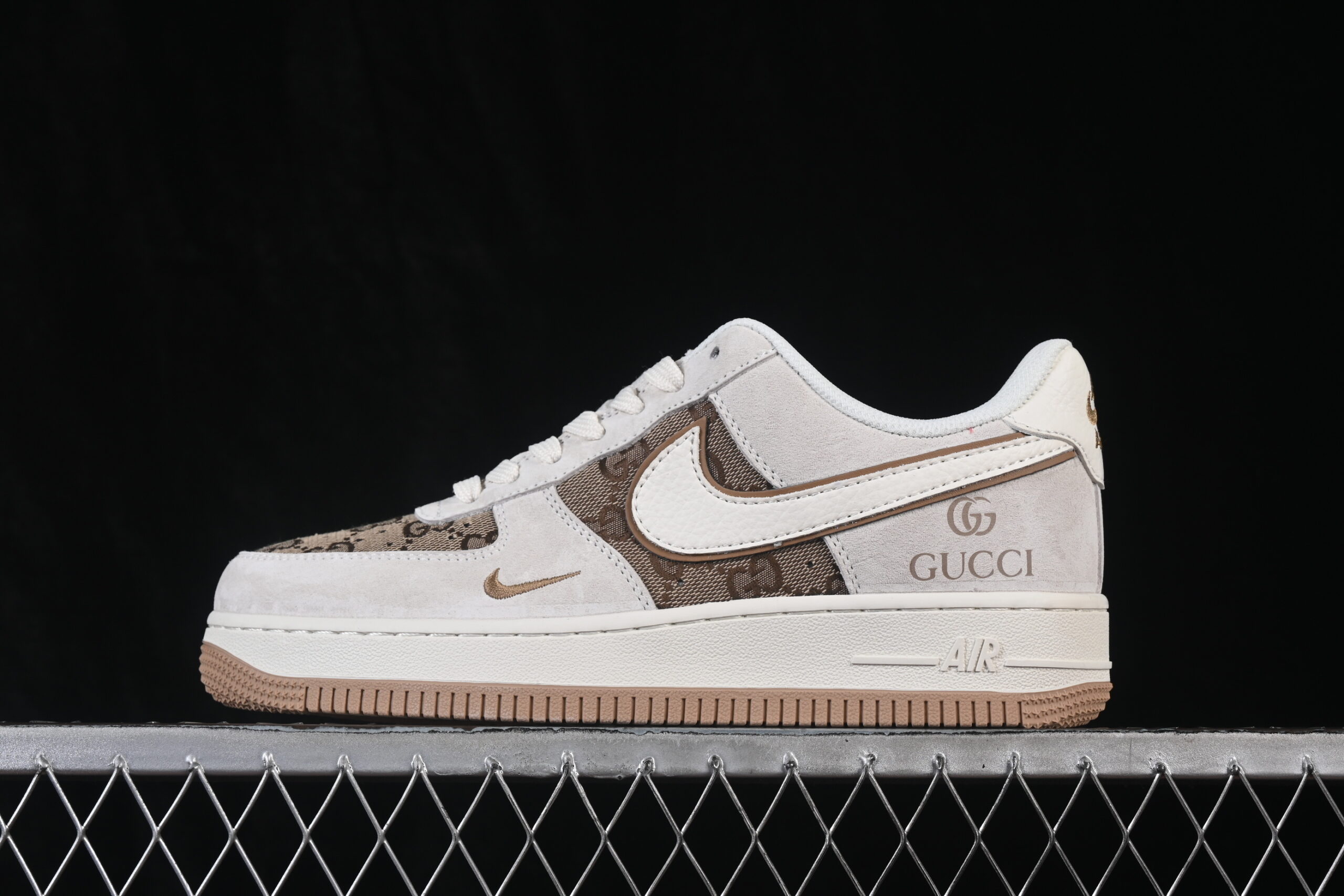 Nike Air Force 1'07 Low Classic Air Force 1 Low Top Casual Skate Shoes MM3399-807