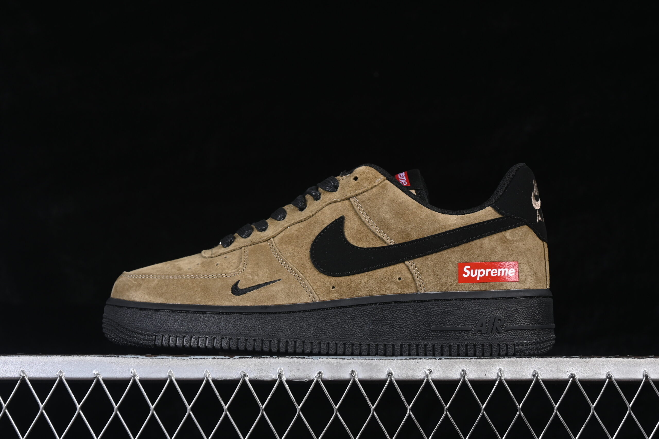Nike Air Force 1'07 Low Collaboration Black Air Force 1 Low Top Casual Skate Shoes DV5477-201