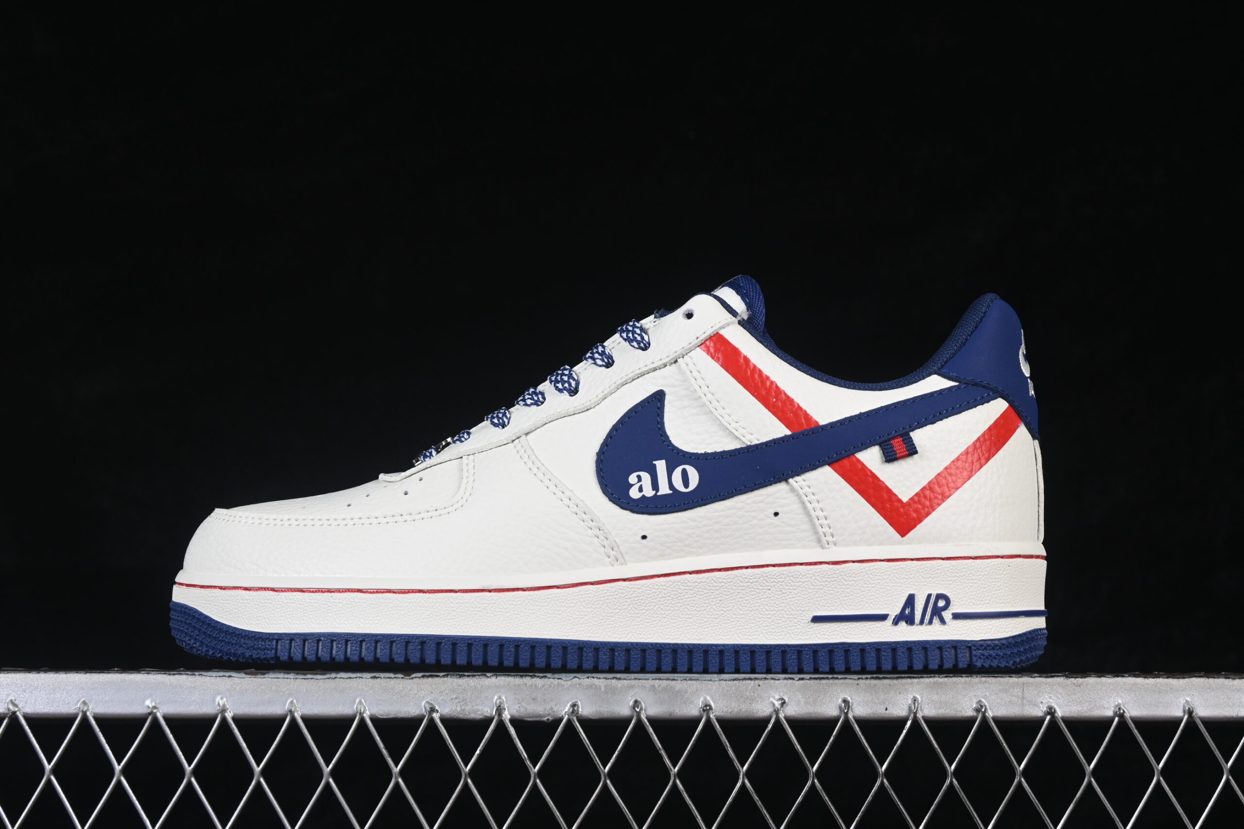 Nike Air Force 1'07 Low Collaboration White Red Blue Air Force 1 Low Top Casual Skate Shoes XY9025-011