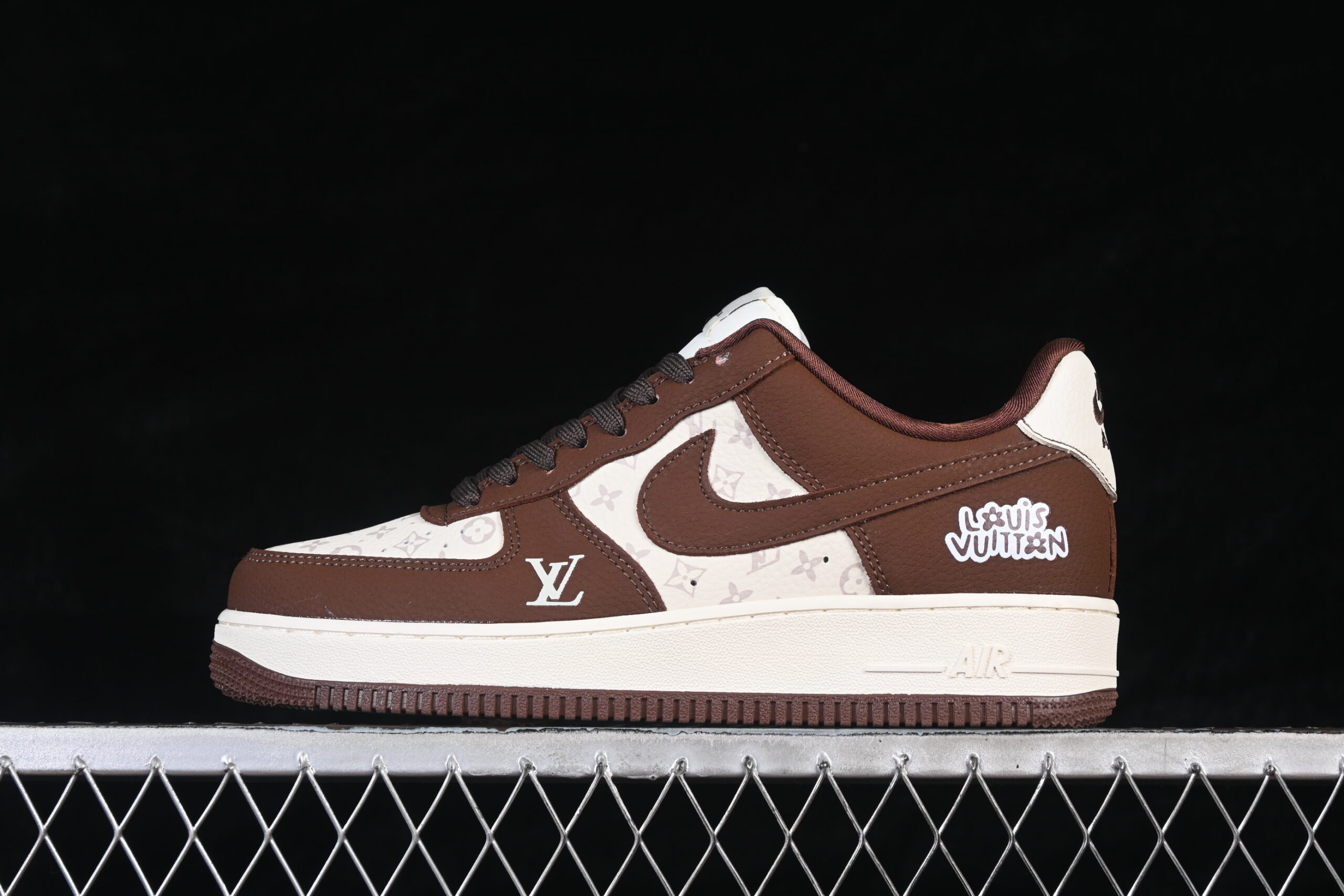 Nike Air Force 1'07 Low Collaboration Brown Air Force 1 Low Top Casual Skate Shoes DF0188-127