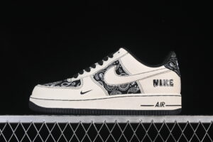 Nike Air Force 1'07 Low Classic White Black Air Force 1 Low Top Casual Skate Shoes ZD1988-005