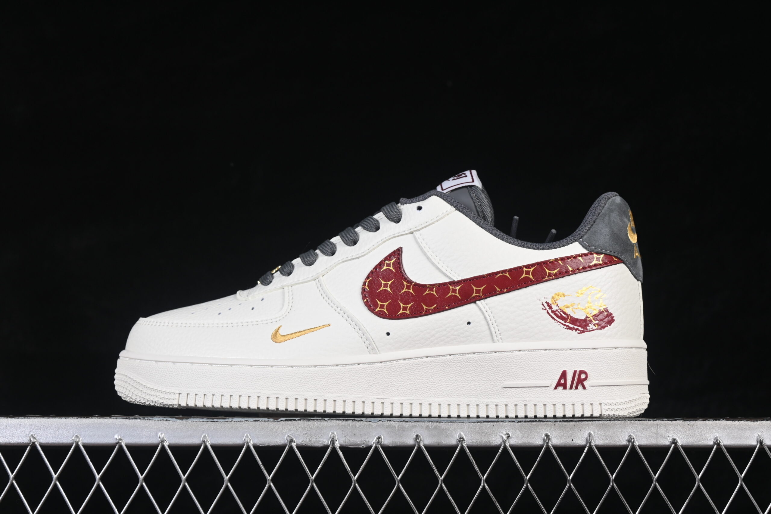 Nike Air Force 1'07 Low Collaboration White Air Force 1 Low Top Casual Skate Shoes Year of the Horse NH0601-507