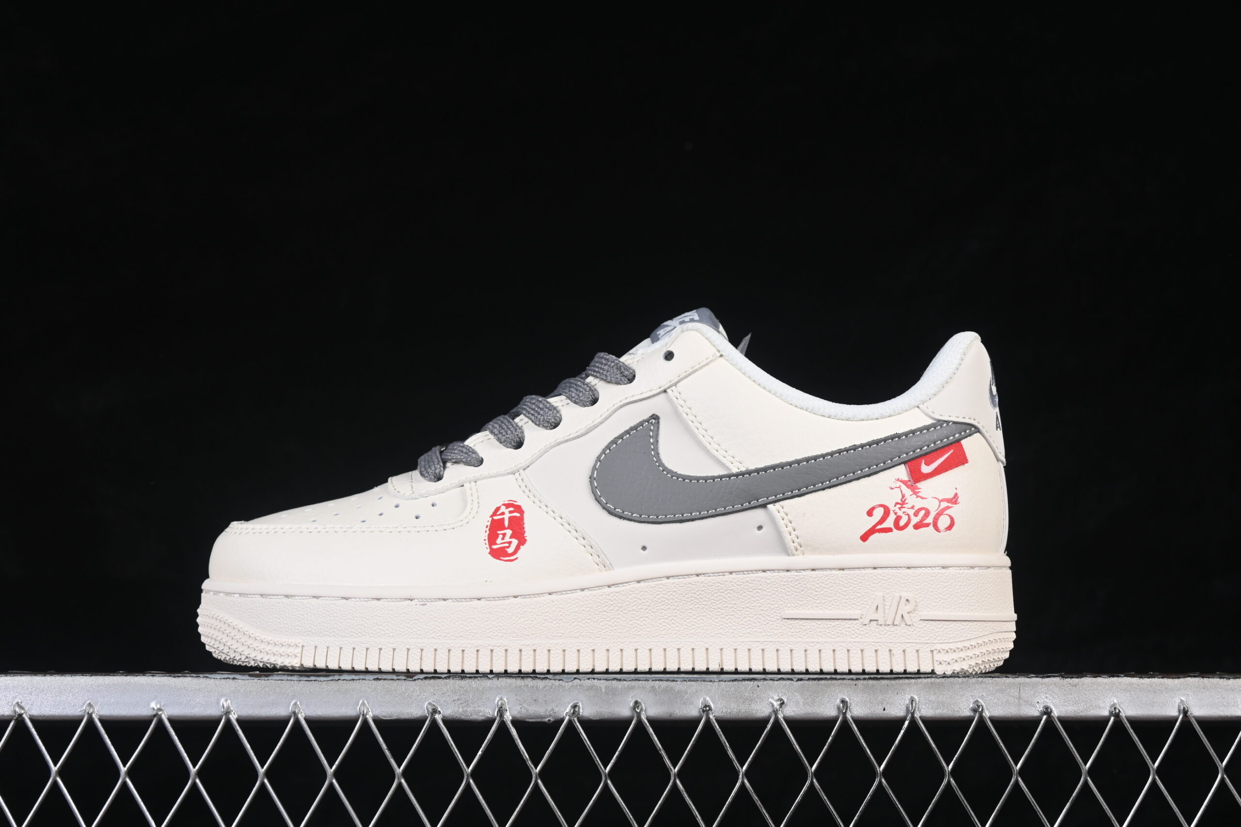 Nike Air Force 1'07 Low Limited Cream Grey Red Air Force 1 Low Top Casual Skate Shoes Year of the Horse MZ9588-822