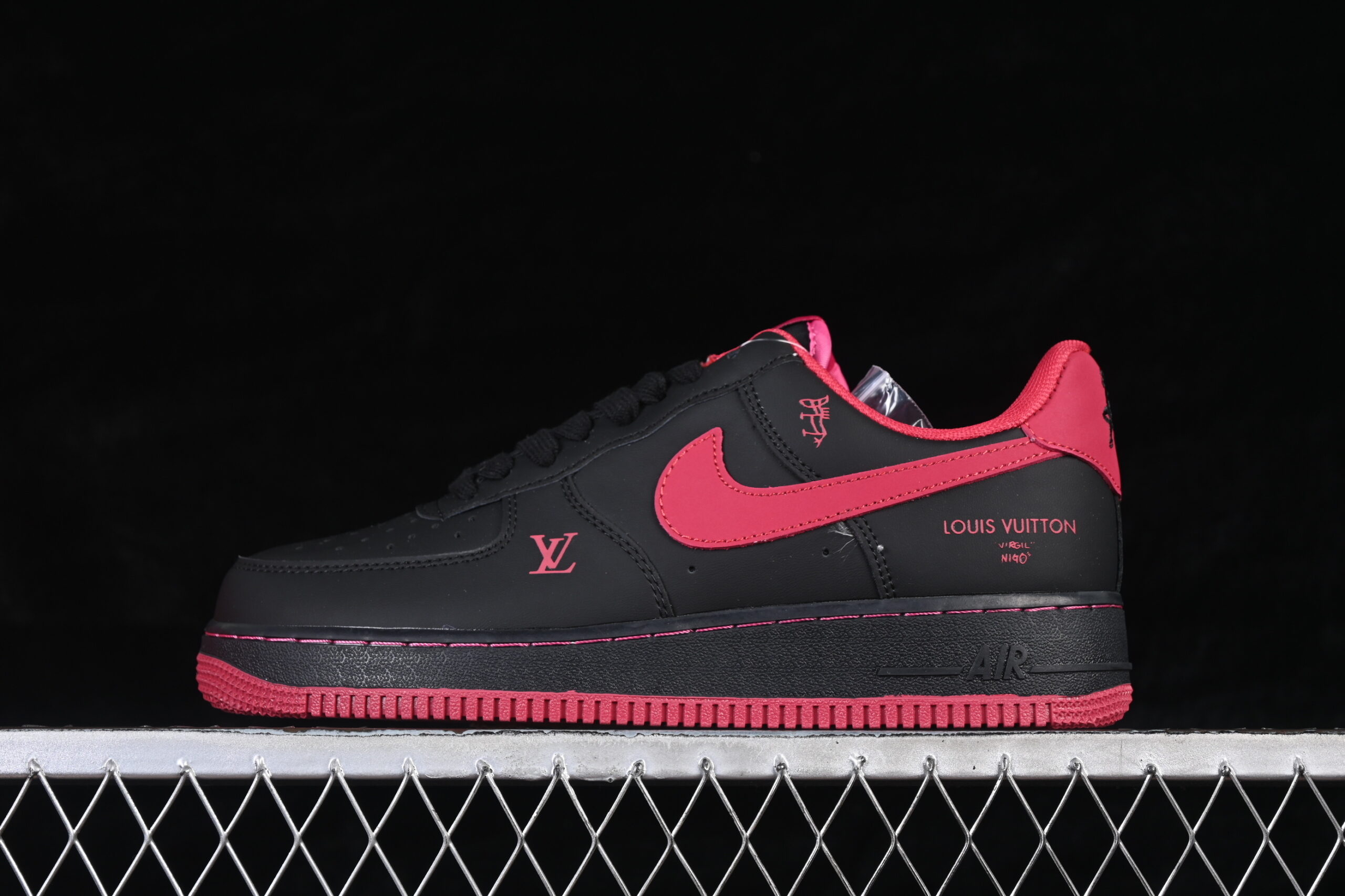 Nike Air Force 1'07 Low Limited Black Red Air Force 1 Low Top Casual Skate Shoes Year of the Horse FV3694-102