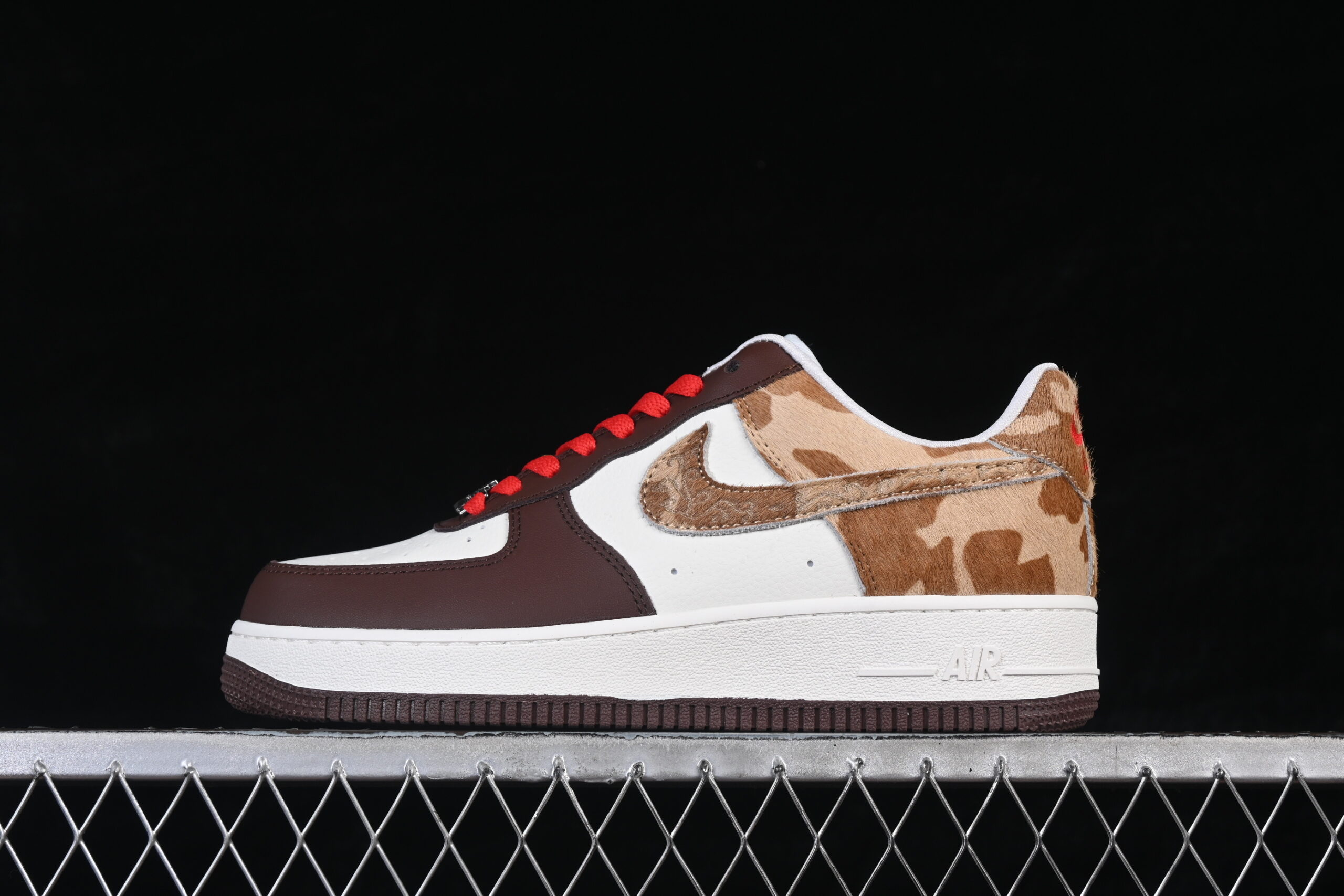 Nike Air Force 1'07 Low Limited Air Force 1 Low Top Casual Skate Shoes Year of the Horse IQ1119-100