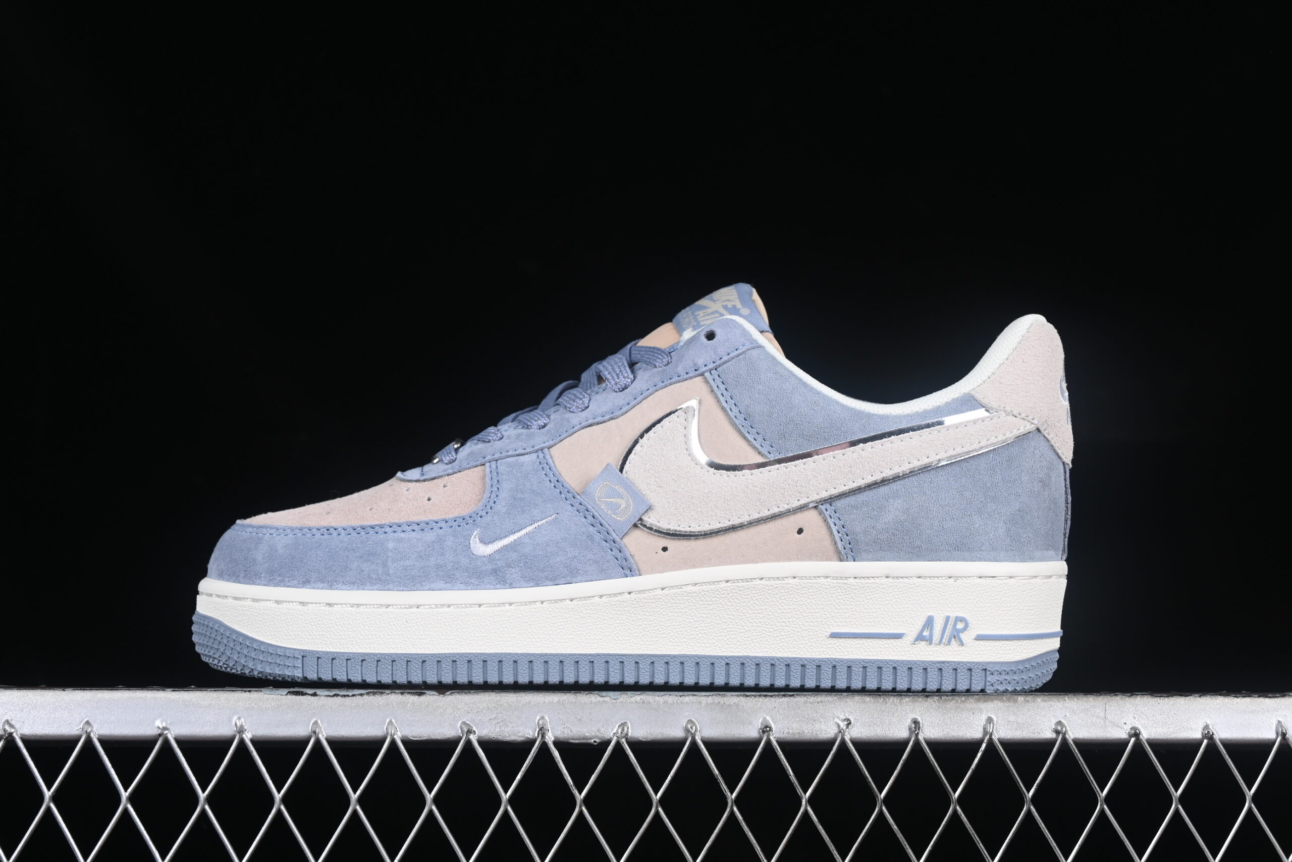 Nike Air Force 1'07 Low "Blue Moon White" Blue White Air Force 1 Low Top Casual Skate Shoes CD1221-111