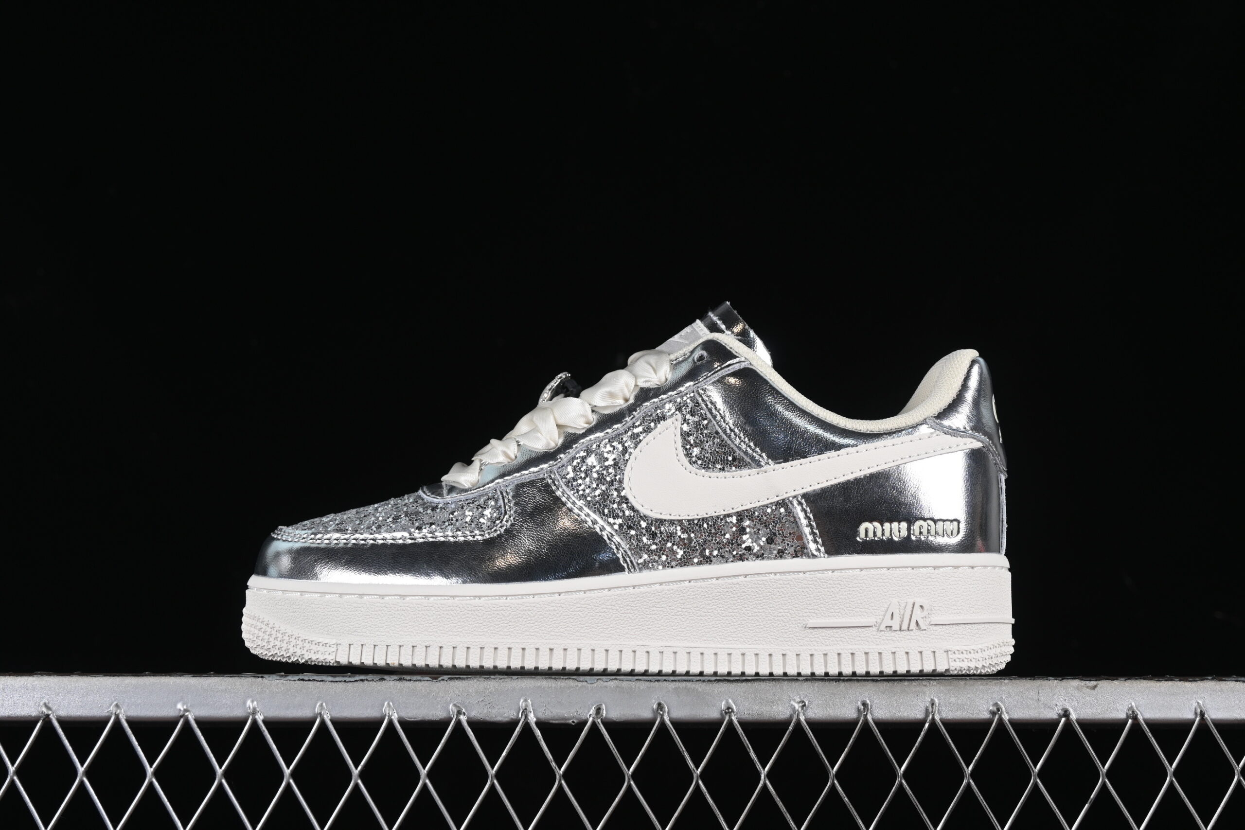 Nike Air Force 1'07 Low "Time imprint" Air Force 1 Low Top Casual Skate Shoes AF2406-010