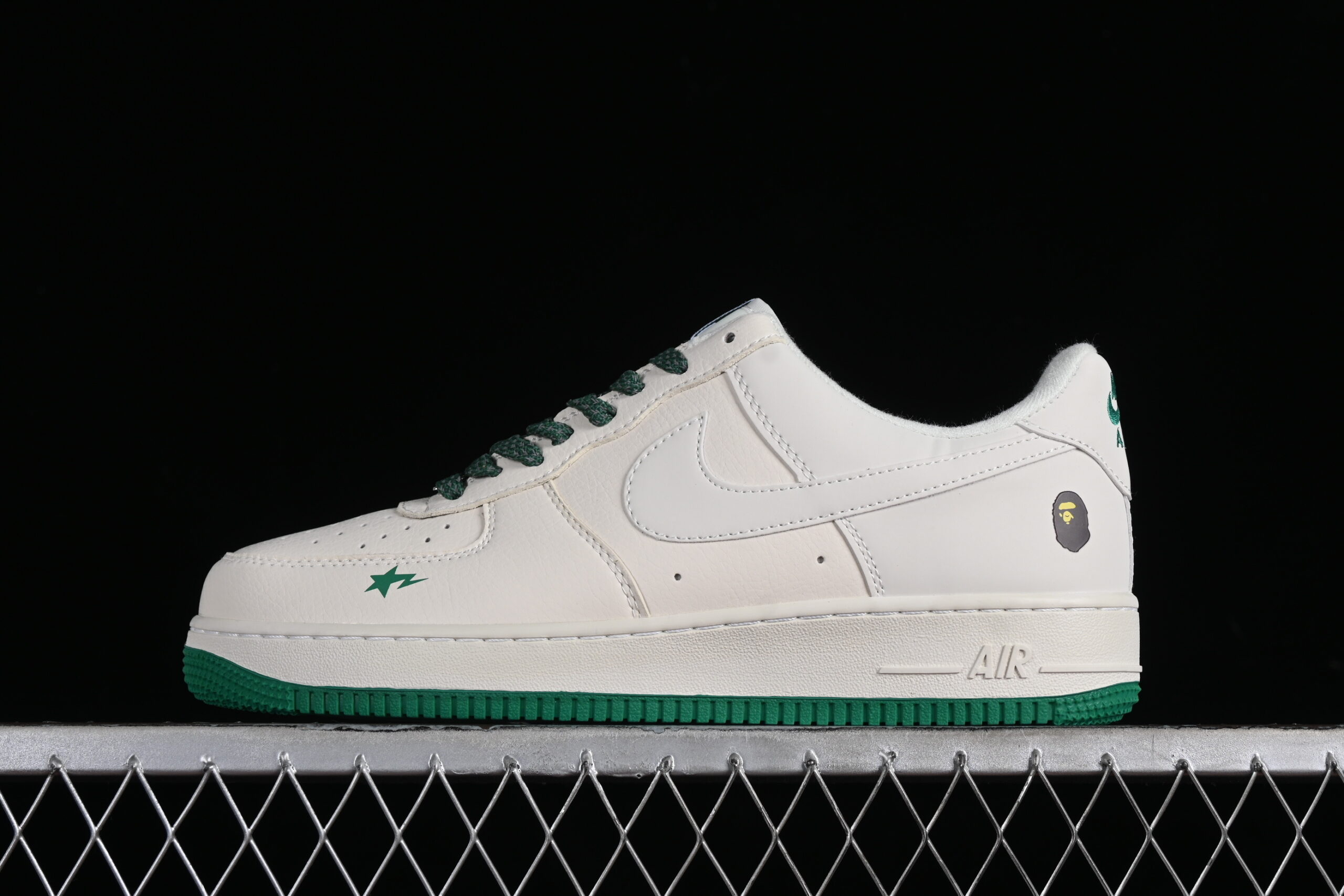 Nike Air Force 1'07 Low BAPE Collaboration - Cream Green Air Force 1 Low Top Casual Skate Shoes FG6688-102