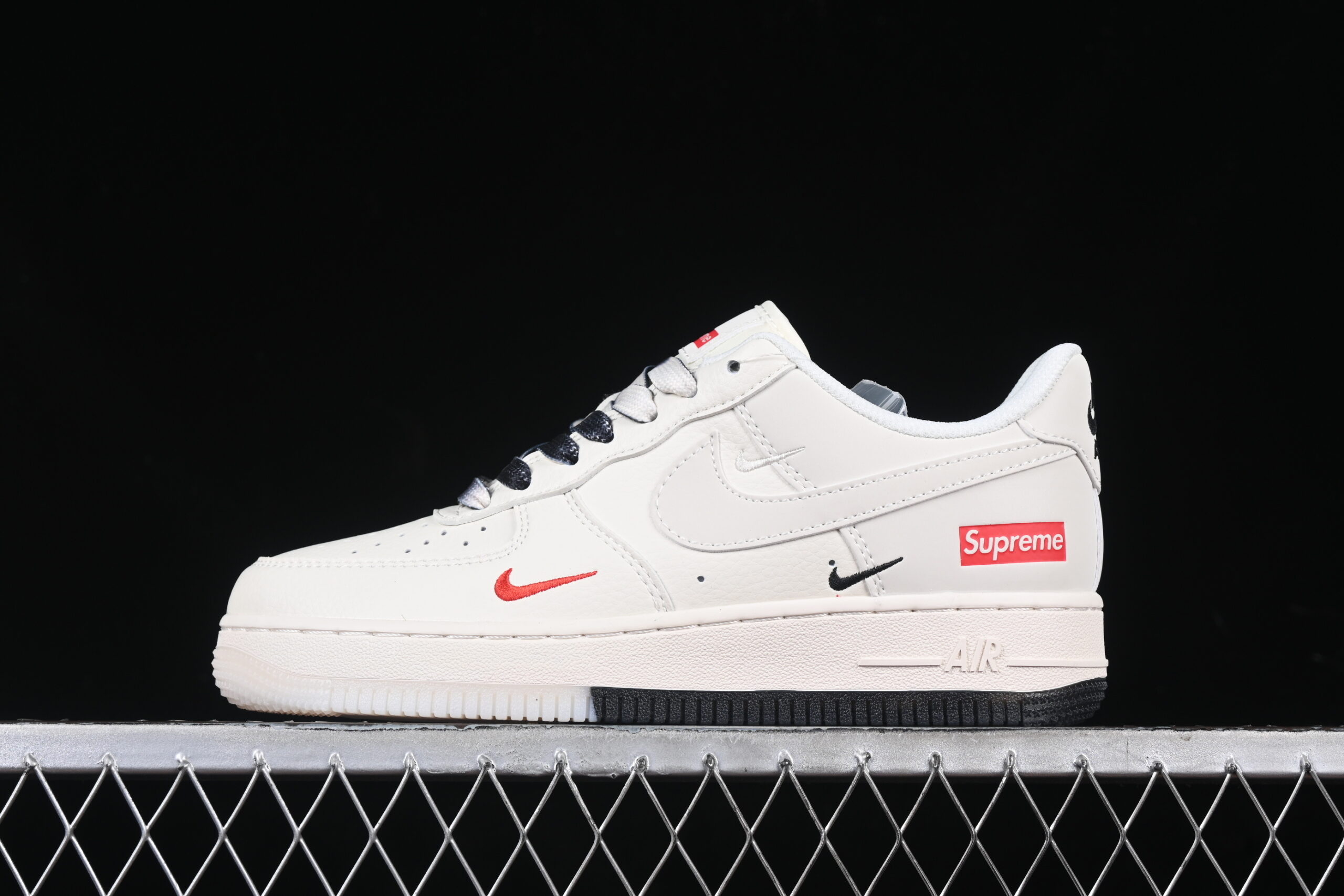 Nike Air Force 1'07 Low Sup Collaboration Cream White Air Force 1 Low Top Casual Skate Shoes XZ6188-017