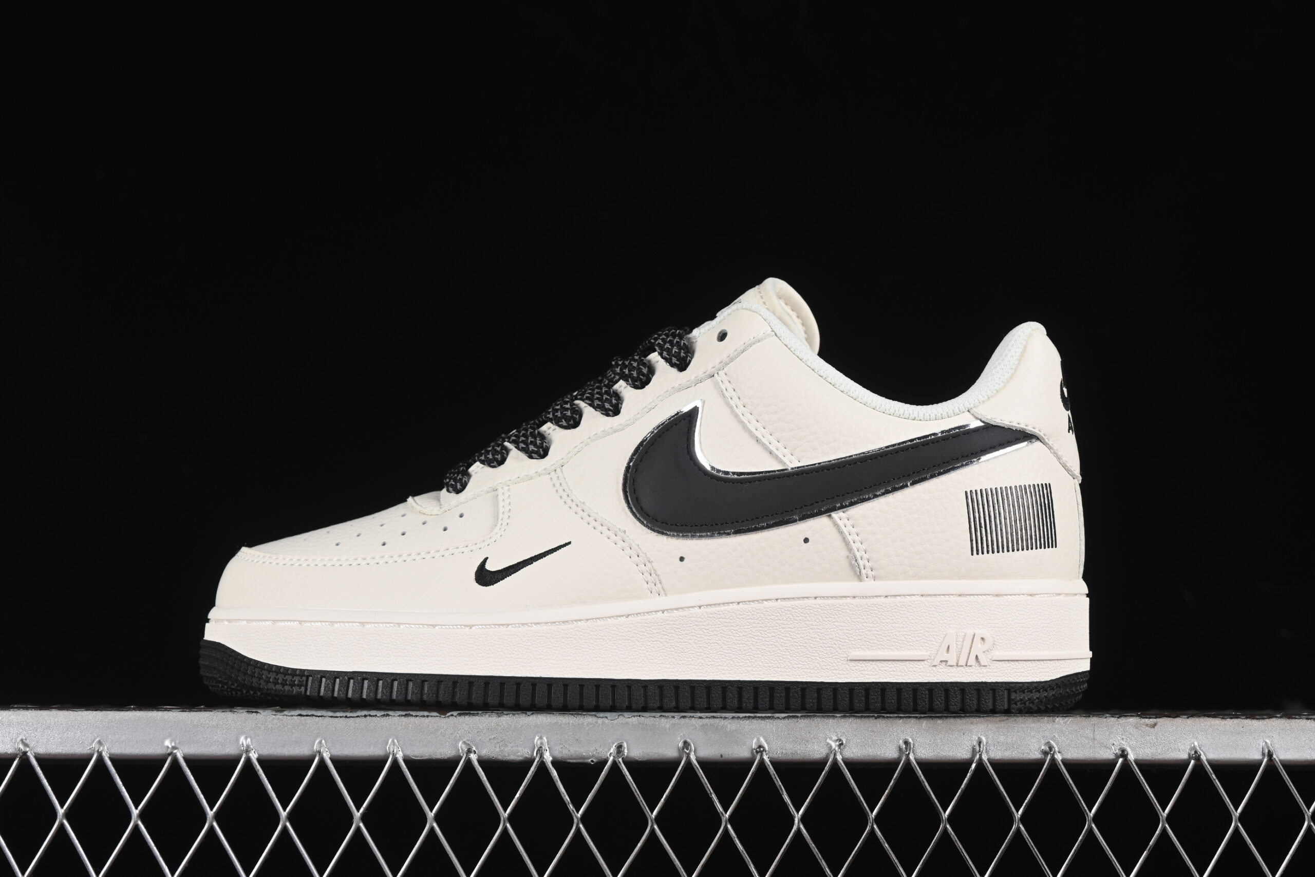 Nike Air Force 1'07 Low Cream Black Star Pattern Air Force 1 Low Top Casual Skate Shoes Glitter CU1836-962