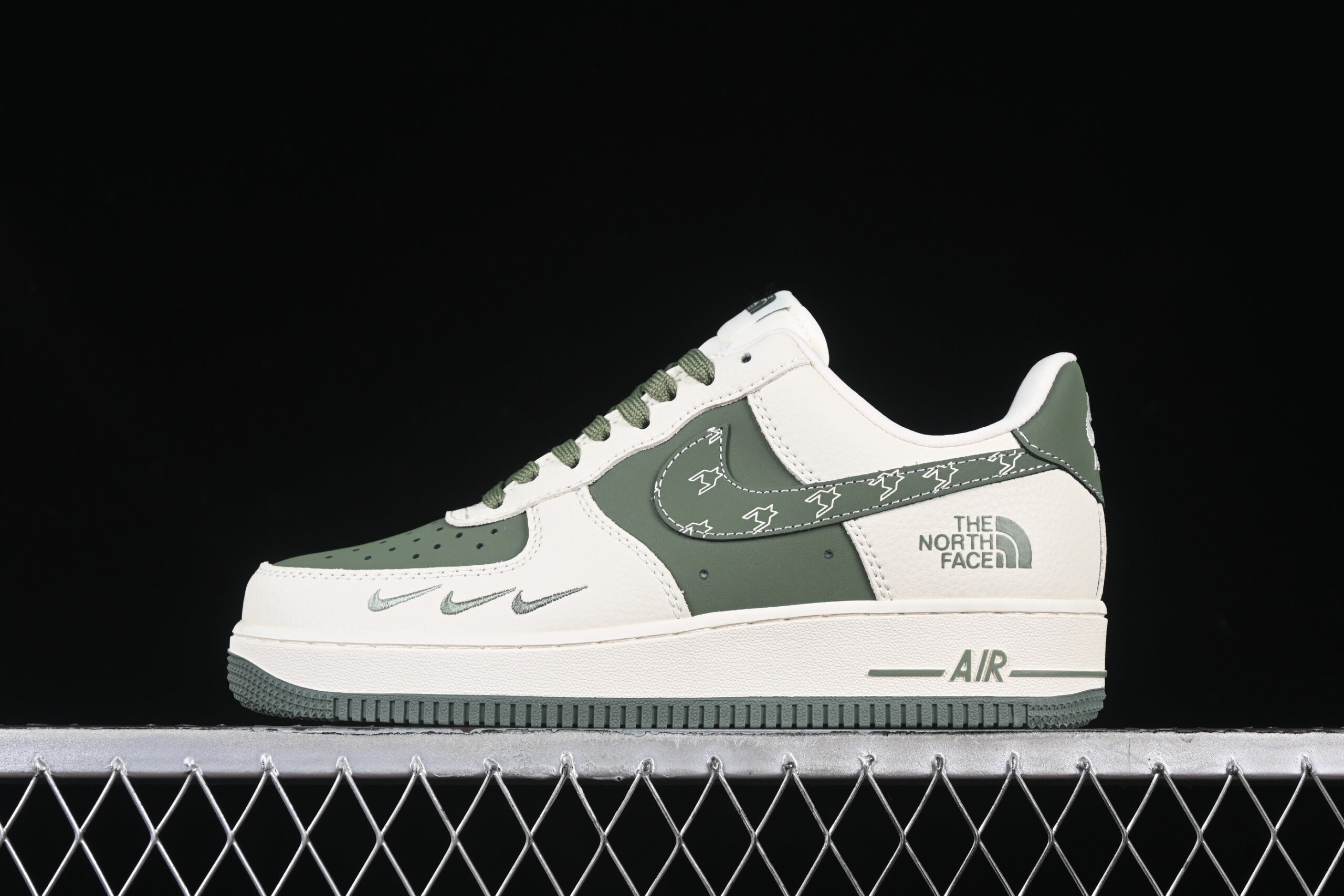 Nike Air Force 1'07 Low Collaboration Cream Green Air Force 1 Low Top Casual Skate Shoes KK1988-043