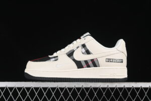 Nike Air Force 1'07 Low Collaboration - Cream White Black Air Force 1 Low Top Casual Skate Shoes DF0180-005