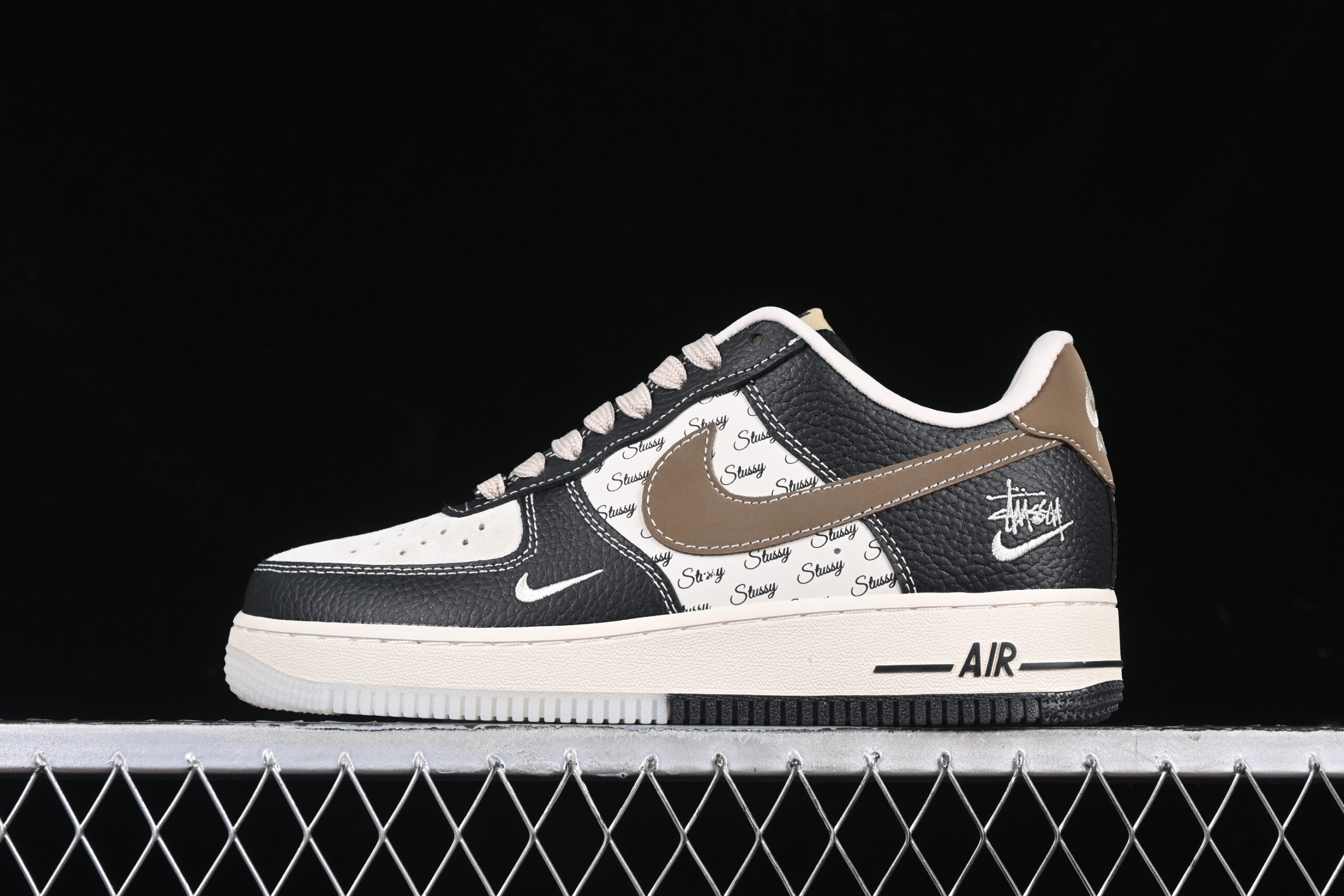 Nike Air Force 1'07 Low Collaboration Black Air Force 1 Low Top Casual Skate Shoes CH6336-519