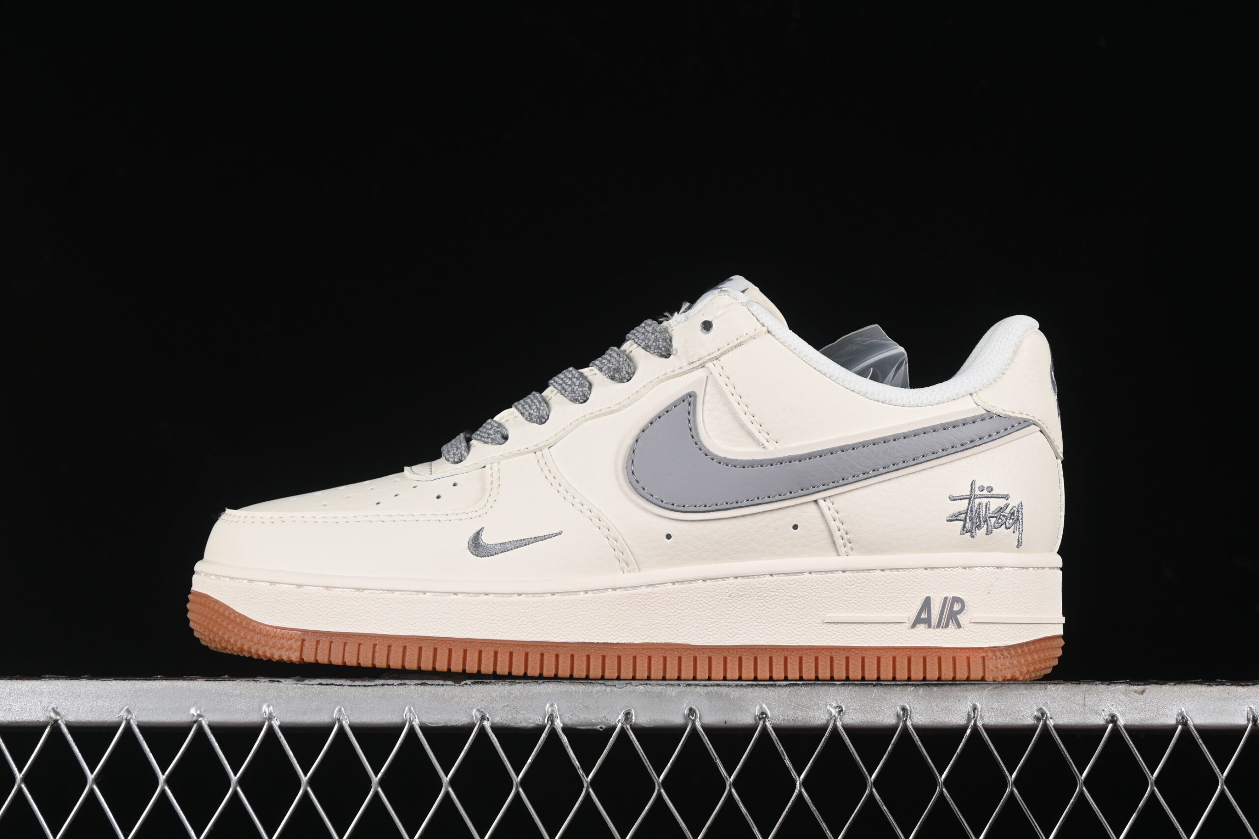 Nike Air Force 1'07 Low Collaboration - Cream Grey Air Force 1 Low Top Casual Skate Shoes XZ5688-003
