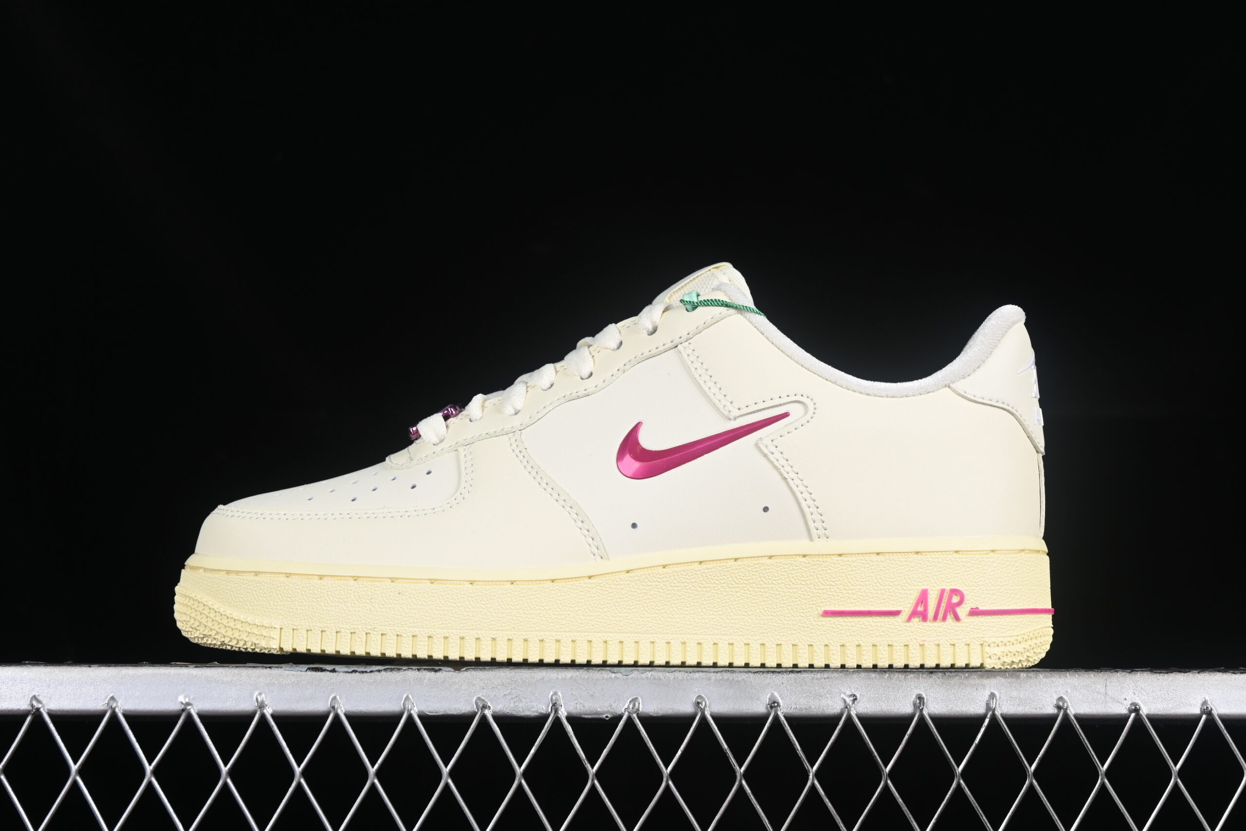 Nike Air Force 1'07 Low Air Force 1 Low Top Casual Skate Shoes FB8251-101
