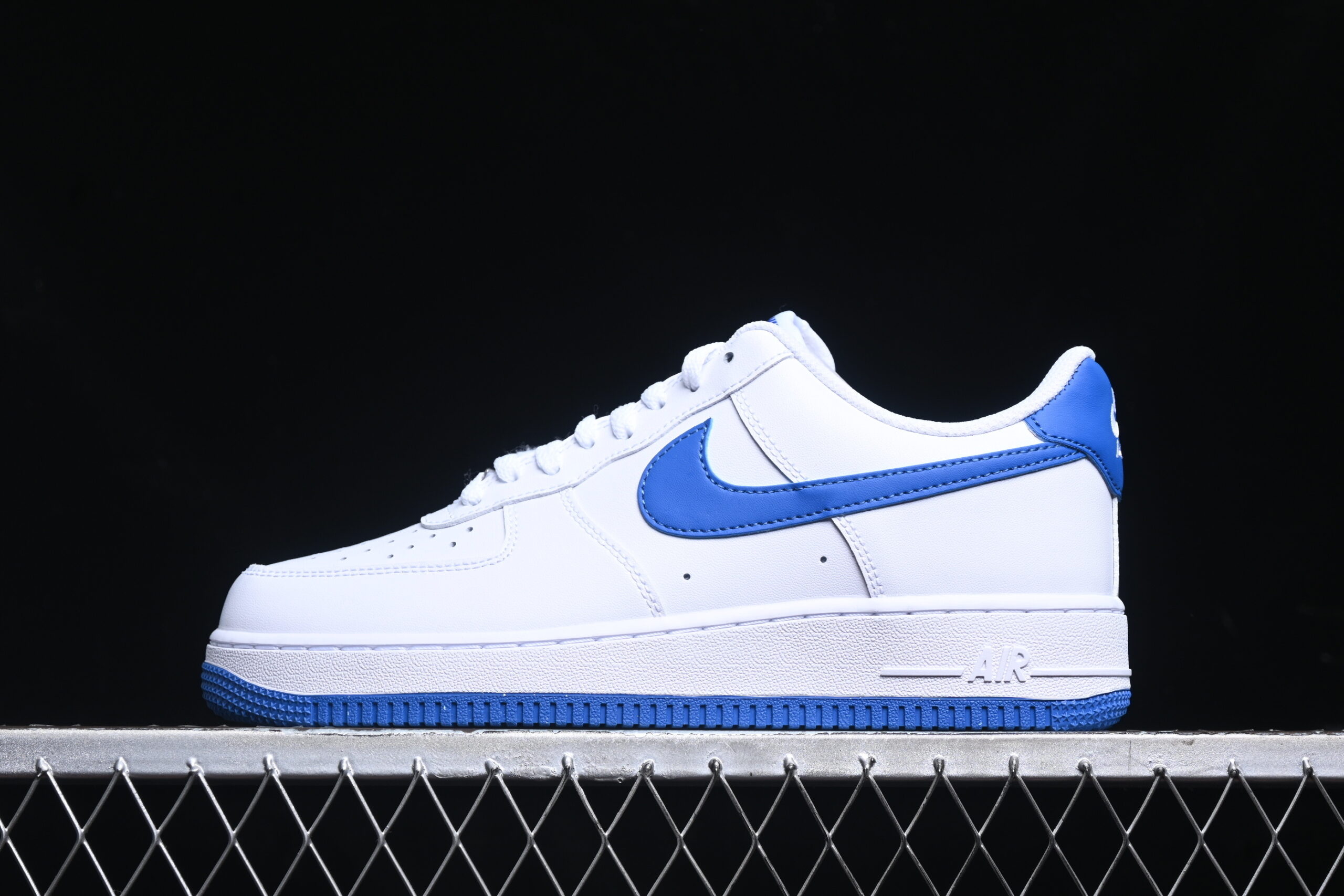 Nike Air Force 1'07 Low Air Force 1 Low Top Casual Skate Shoes FJ4146-100