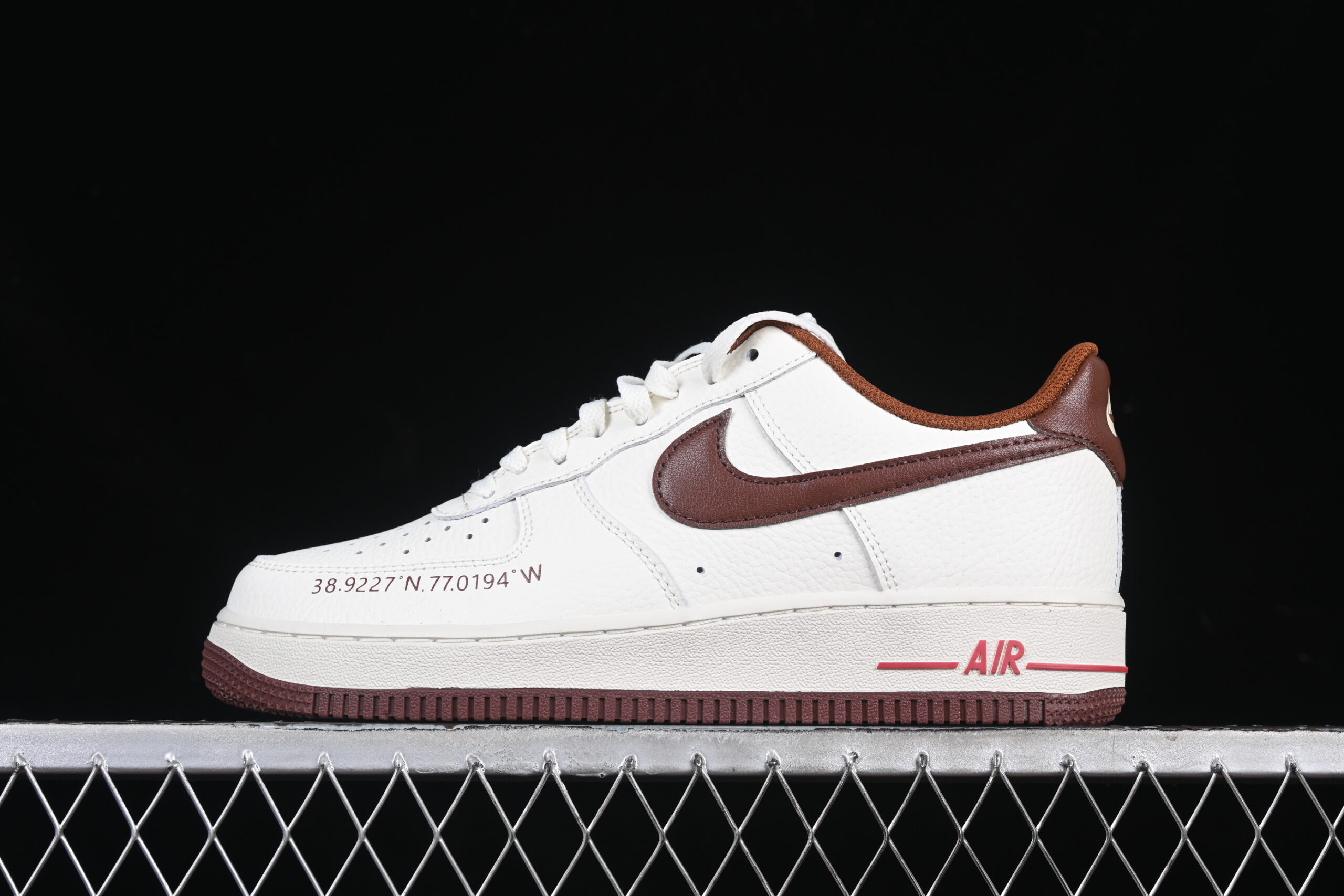 Nike Air Force 1'07 Low Air Force 1 Low Top Casual Skate Shoes HQ7027-100