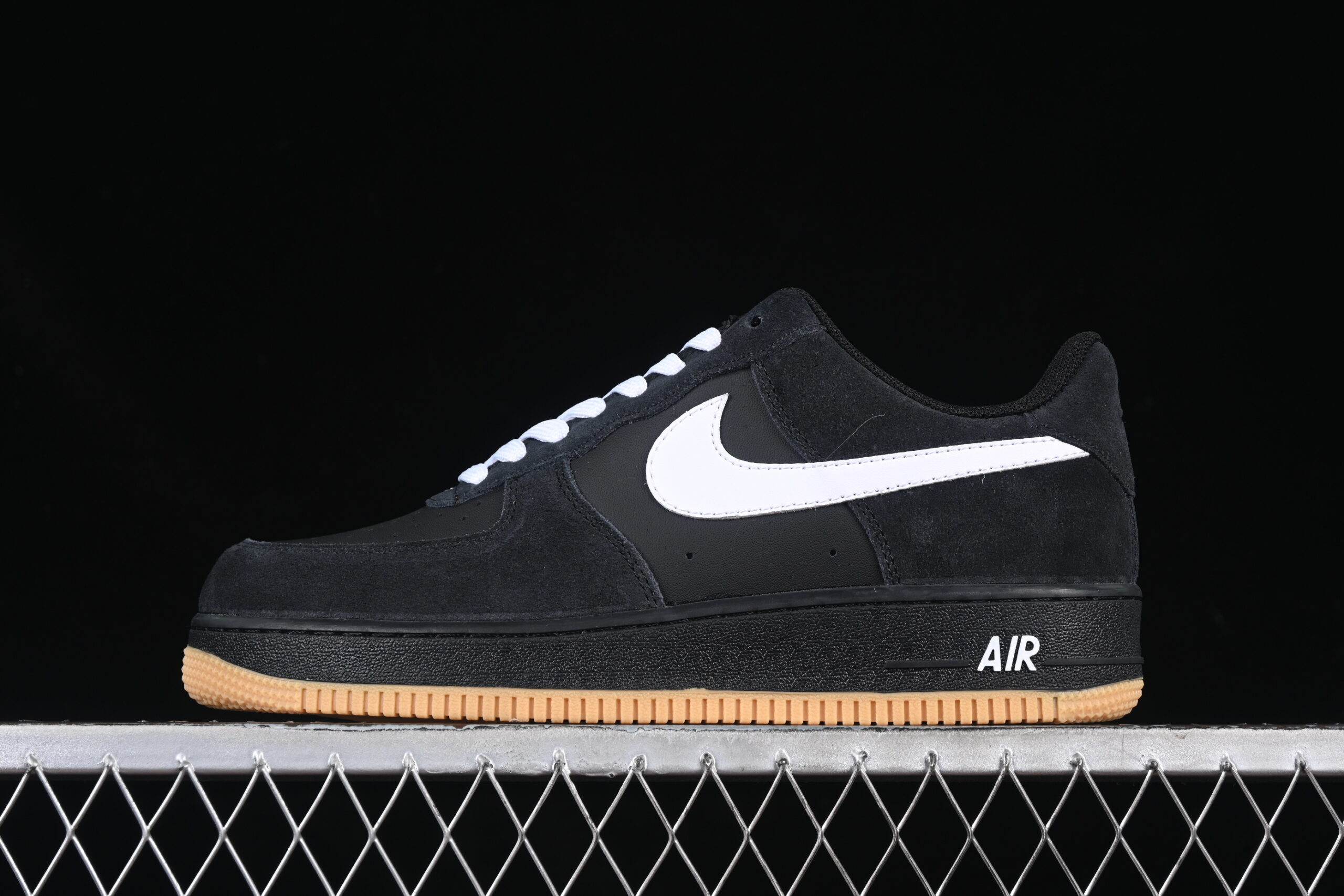 Nike Air Force 1'07 Low Air Force 1 Low Top Casual Skate Shoes IB6388-001