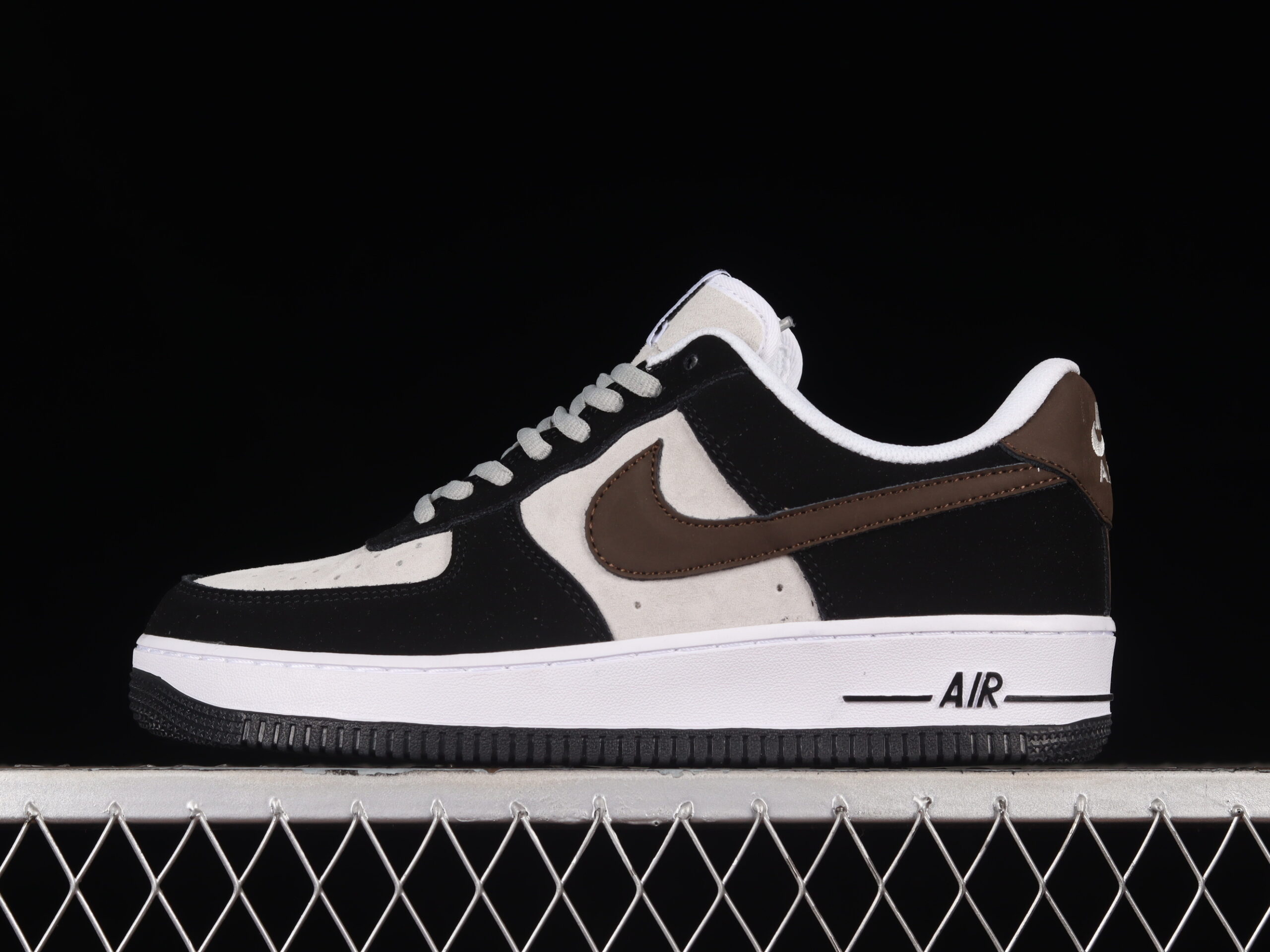 Nike Air Force 1'07 Low Cream Black Brown Suede Air Force 1 Low Top Casual Skate Shoes HH3612-633