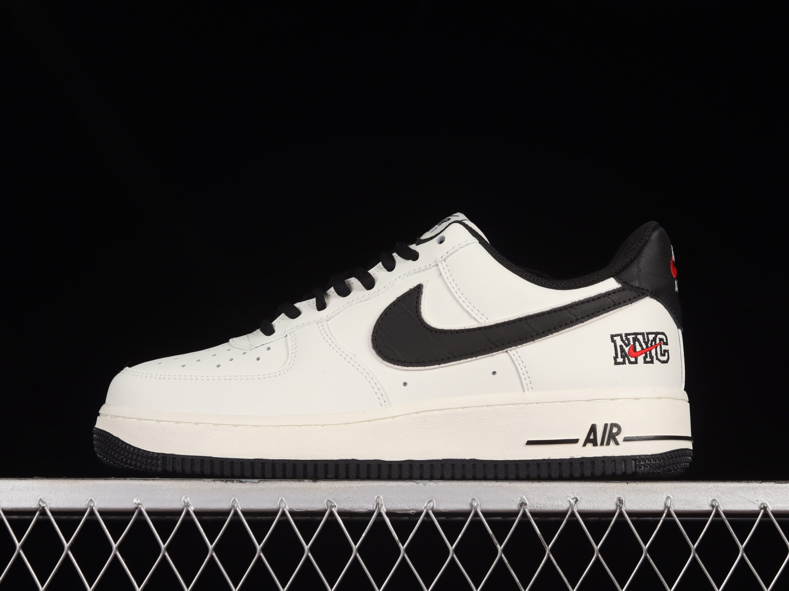 Nike Air Force 1'07 Low Cream Black Limited Air Force 1 Low Top Casual Skate Shoes LG4596-336