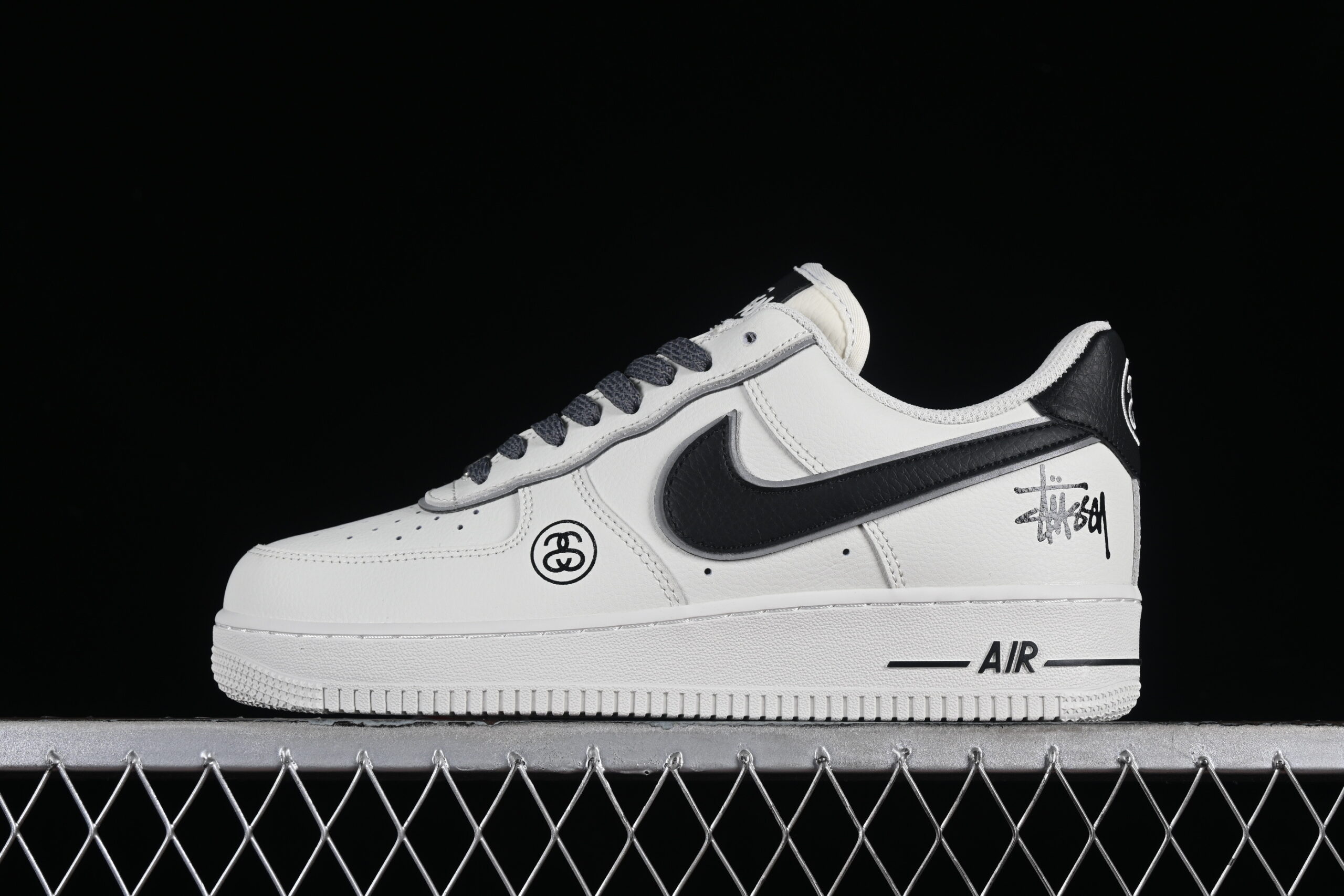 Nike Air Force 1'07 Low Collaboration Air Force 1 Low Top Casual Skate Shoes Custom Edition CZ9183-003