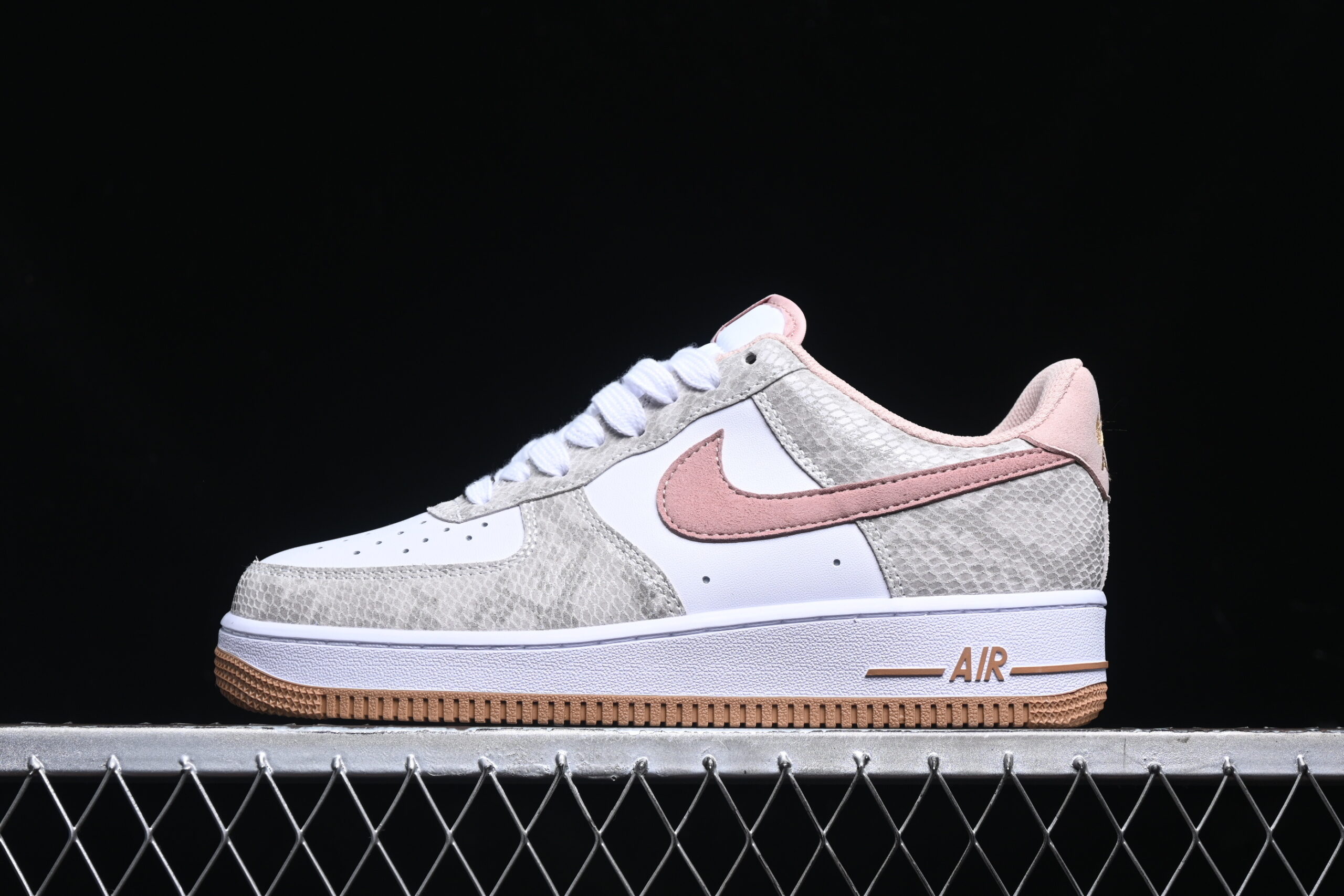 Nike Air Force 1'07 Low Air Force 1 Low Top Casual Skate Shoes Year of the Snake HF2898-100