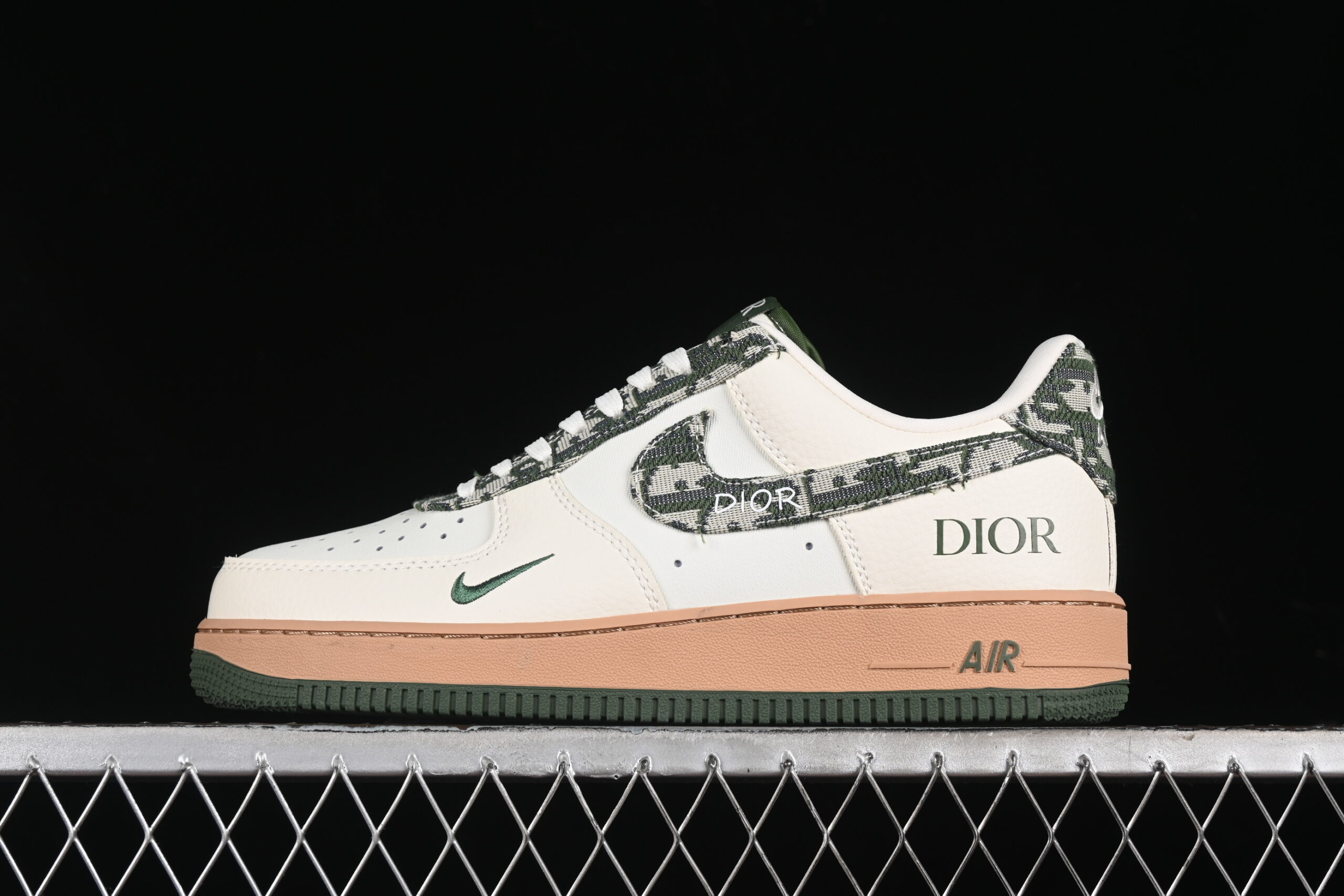 Nike Air Force 1'07 Low Collaboration - Cream Green Air Force 1 Low Top Casual Skate Shoes KK1988-010