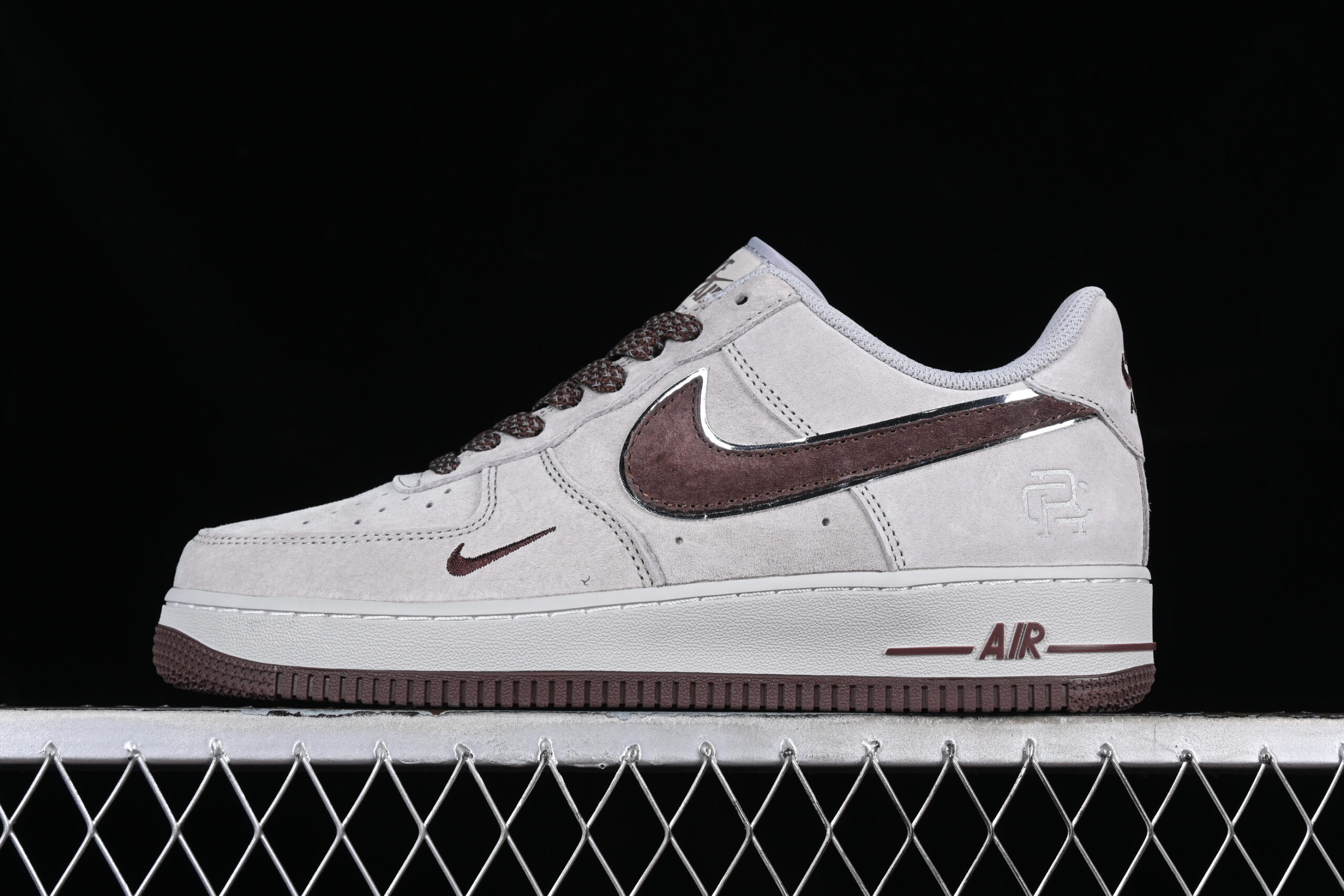 Nike Air Force 1'07 Low Suede Red Star Pattern Air Force 1 Low Top Sports Casual Skate Shoes Glitter WW5021-622