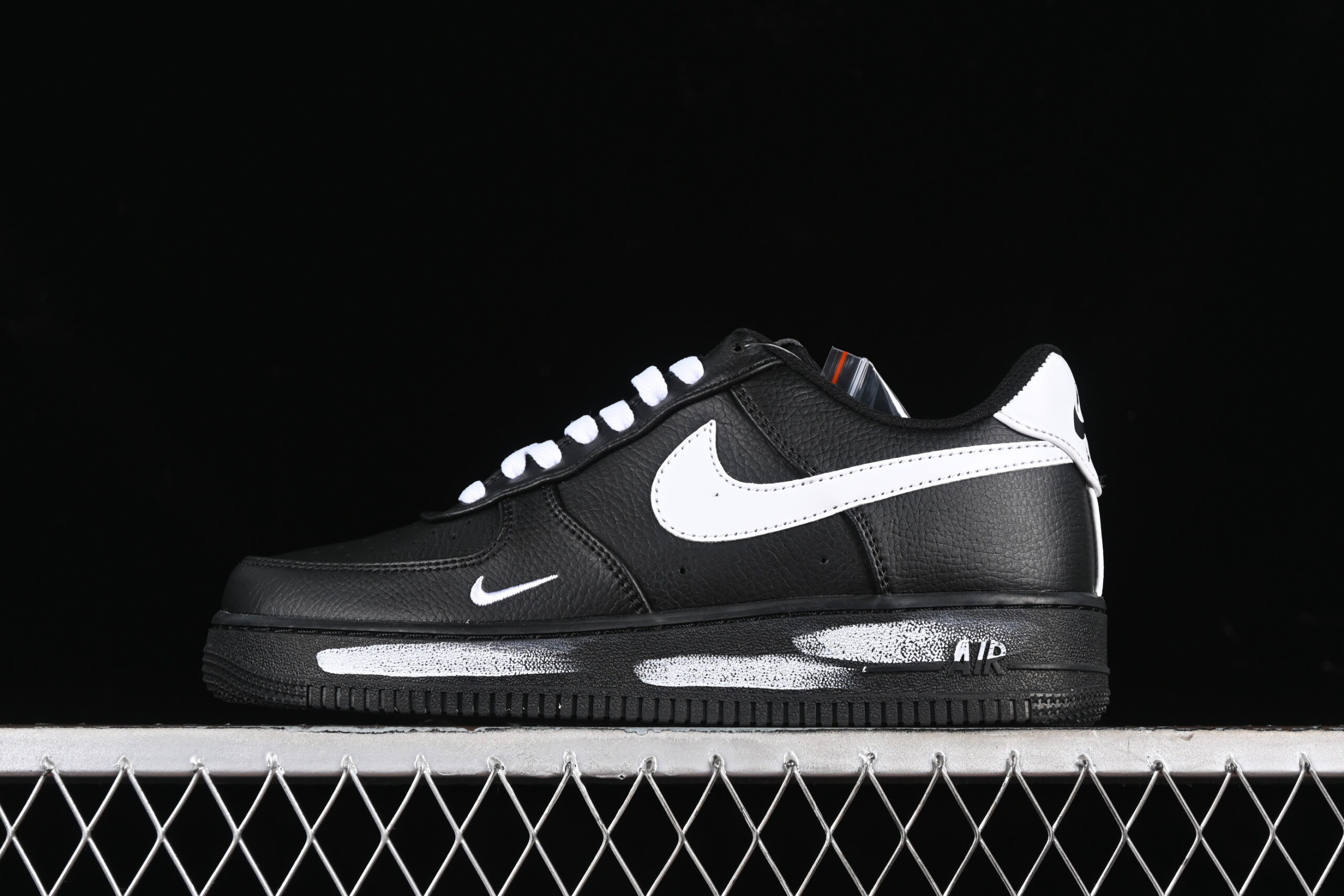 Nike Air Force 1'07 Low Black White Air Force 1 Low Top Casual Skate Shoes Graffiti CI9533-081