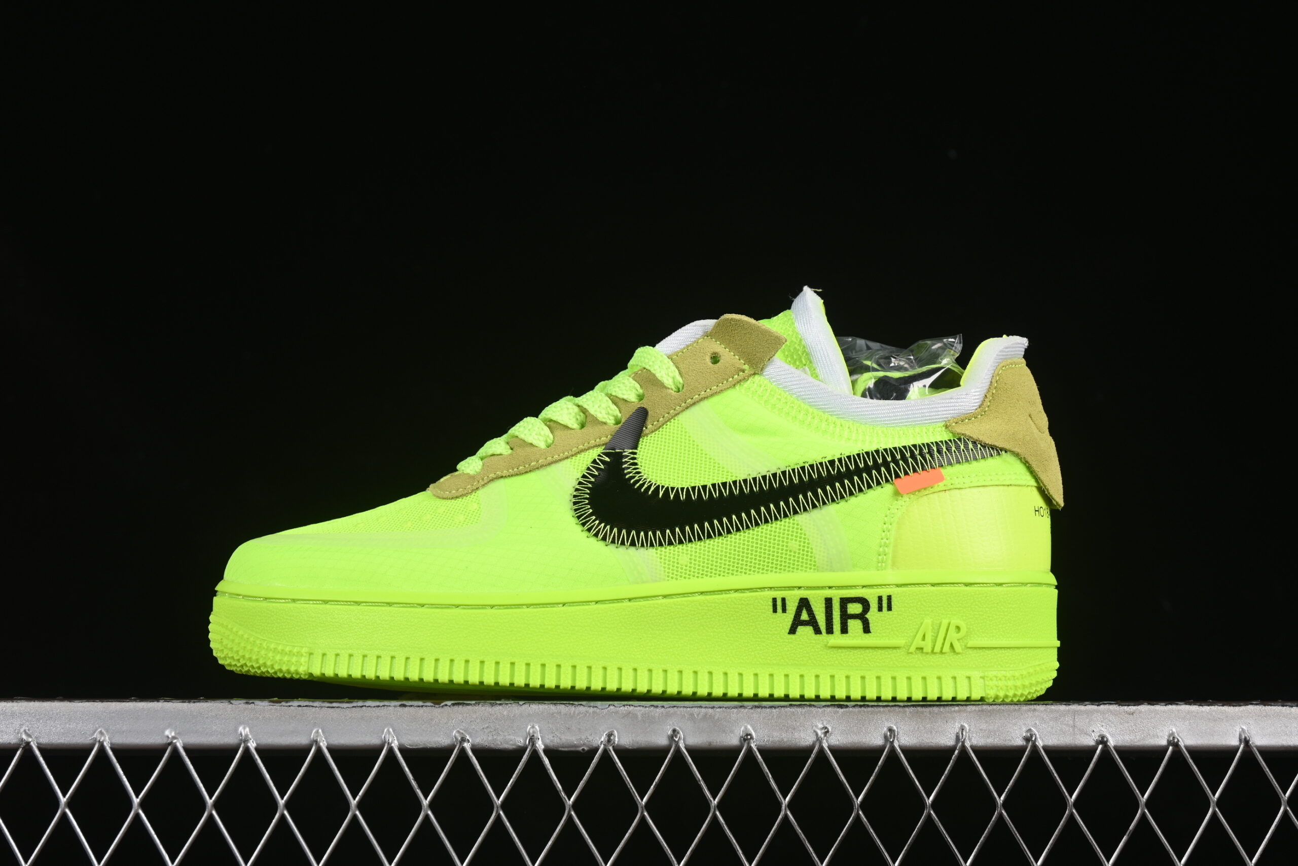 Off White x Nike Air Force 1 Low OW Collaboration Yellow AO4606-700