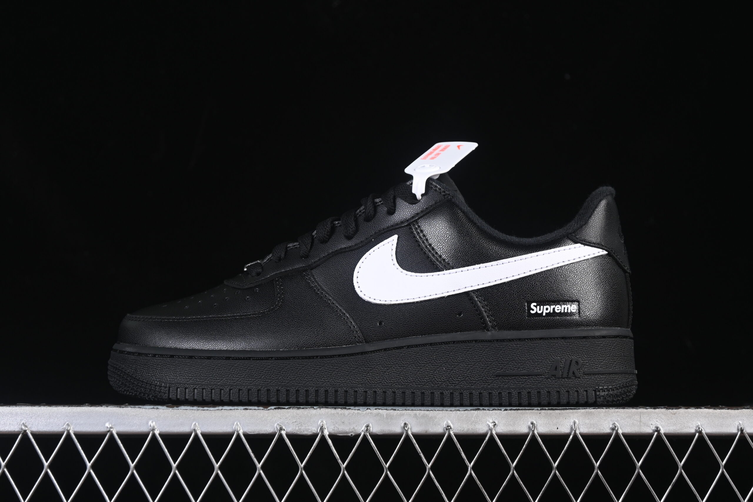 Supreme x Nike Air Force 1'07 Low Collaboration Air Force 1 Low Top Casual Skate Shoes CU9225-002