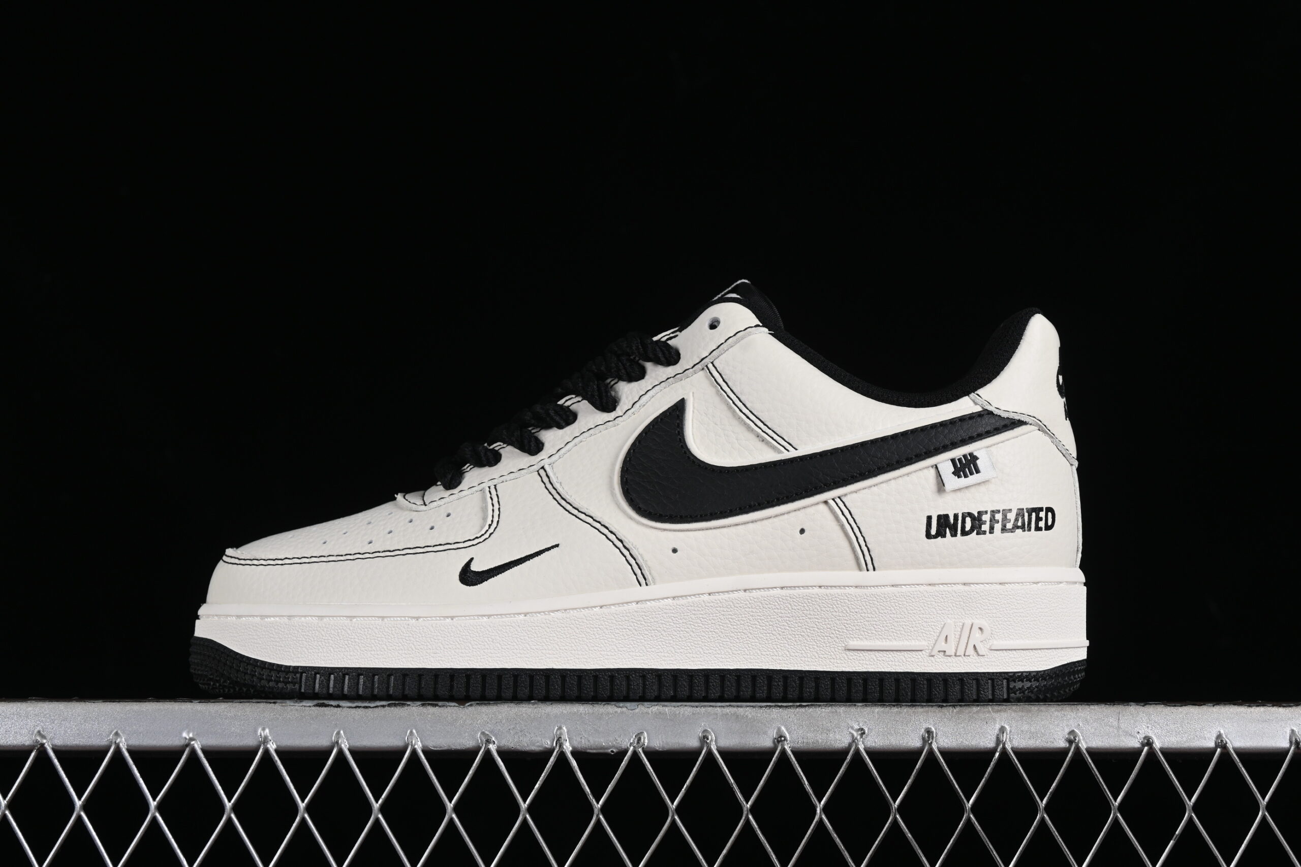 Undefeated x Nike Air Force 1'07 Low Cream Black Air Force 1 Low Top Casual Skate Shoes UT2023-201