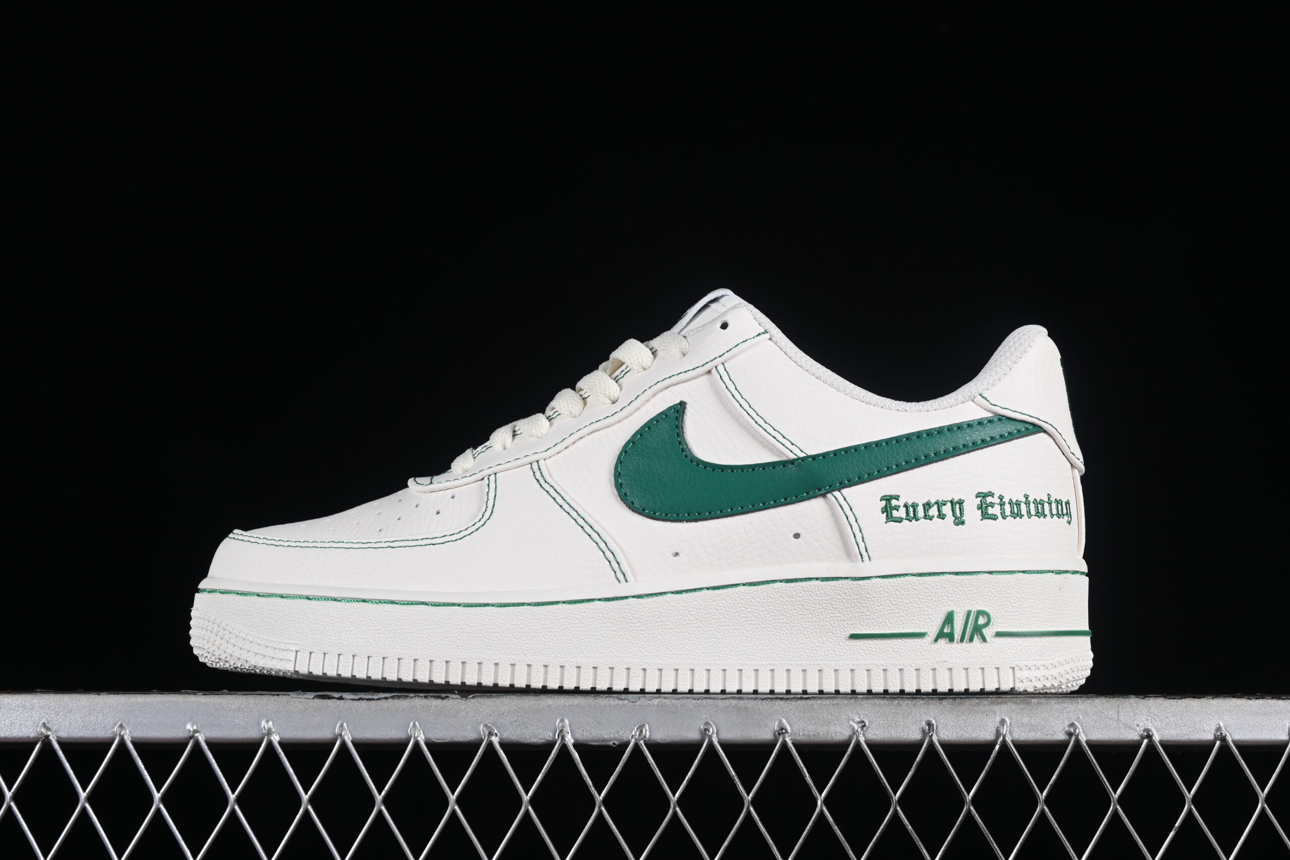 Vlone x Nike Air Force 1'07 Low Collaboration Cream Green Air Force 1 Low Top Casual Version AA5360-003