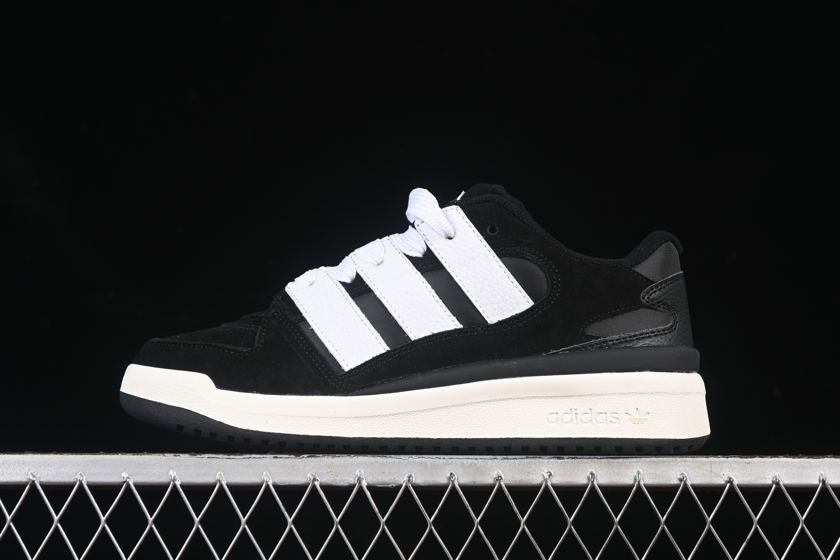 Ad Forum 2000 Low JS0996 Popular Item Classic Retro Basketball Shoes