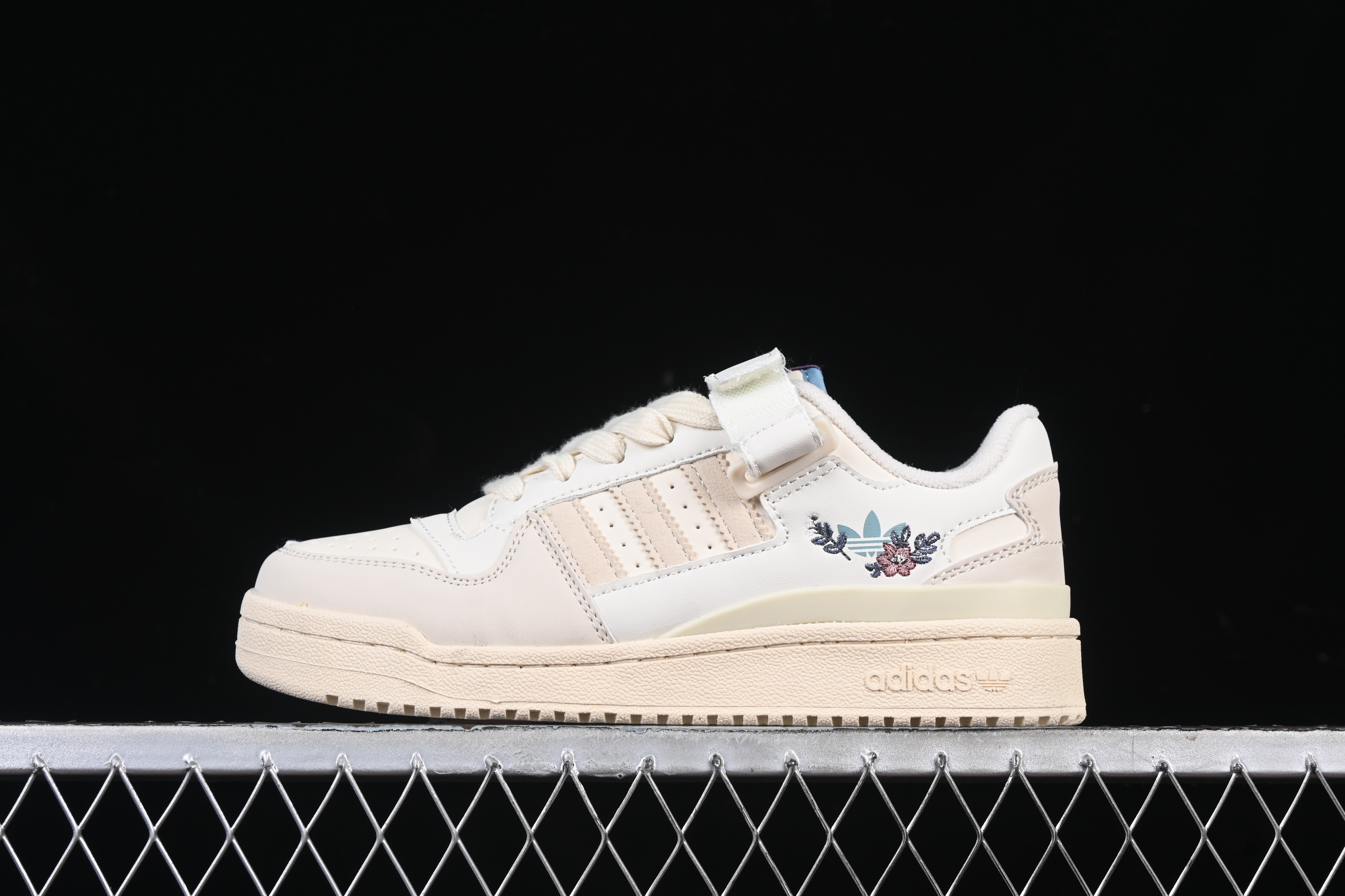 Ad Forum 84 Low HO3475 Popular Item Classic Retro Basketball Shoes