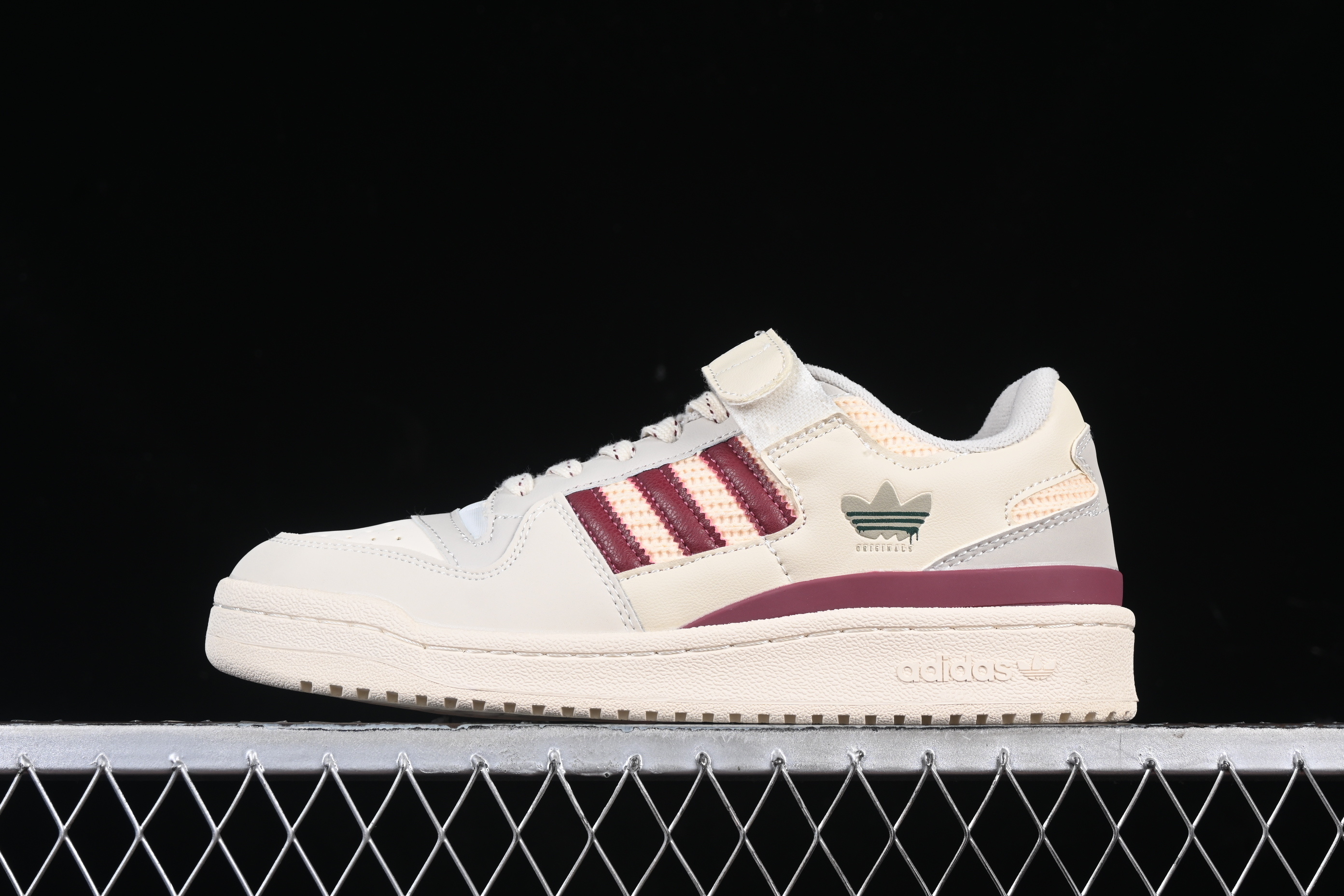 Ad Forum 84 Low HO3689 Popular Item Classic Retro Basketball Shoes
